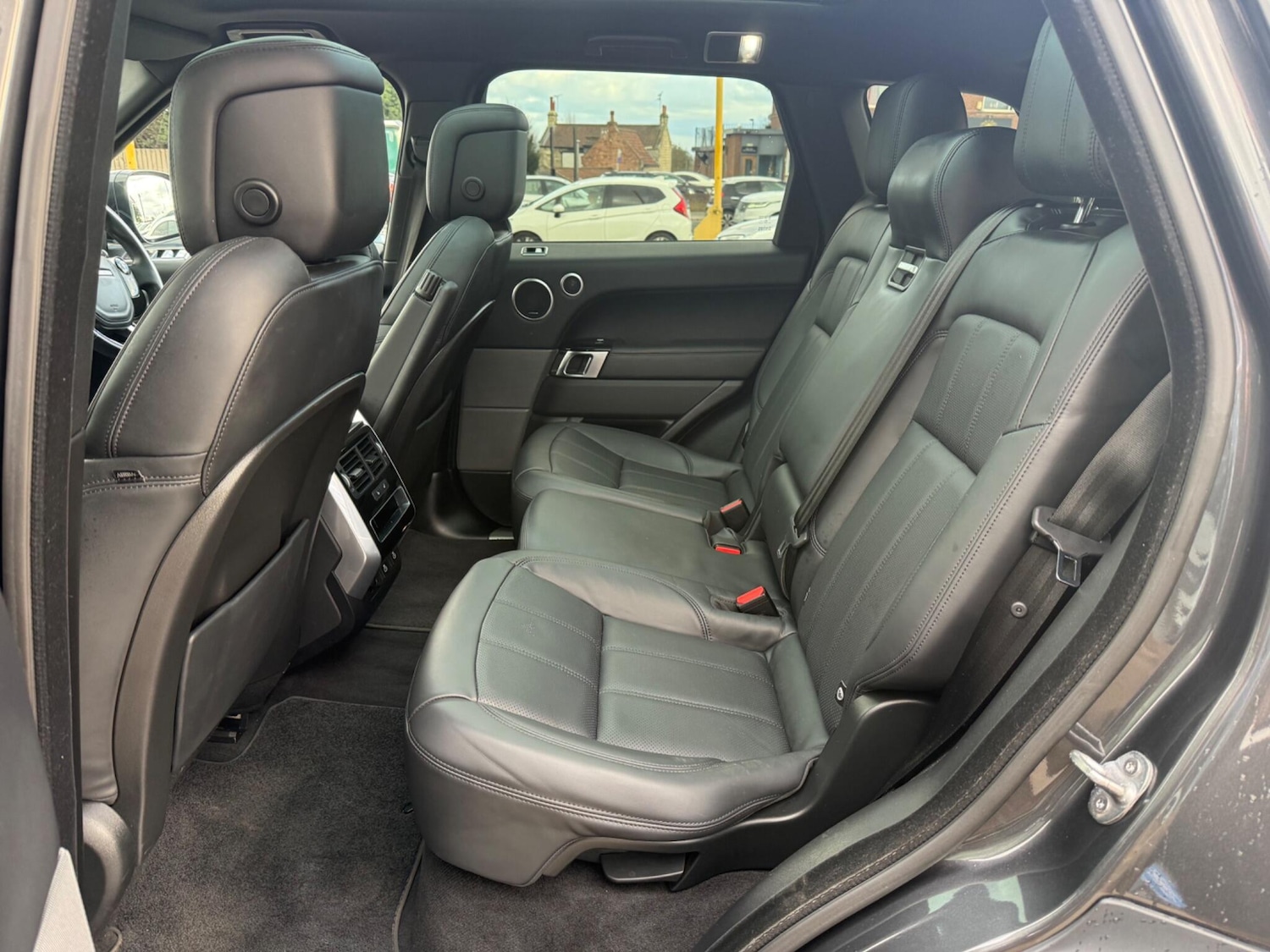 Used Land Rover Range Rover Sport 2022 for sale - 77882540: Photo 11