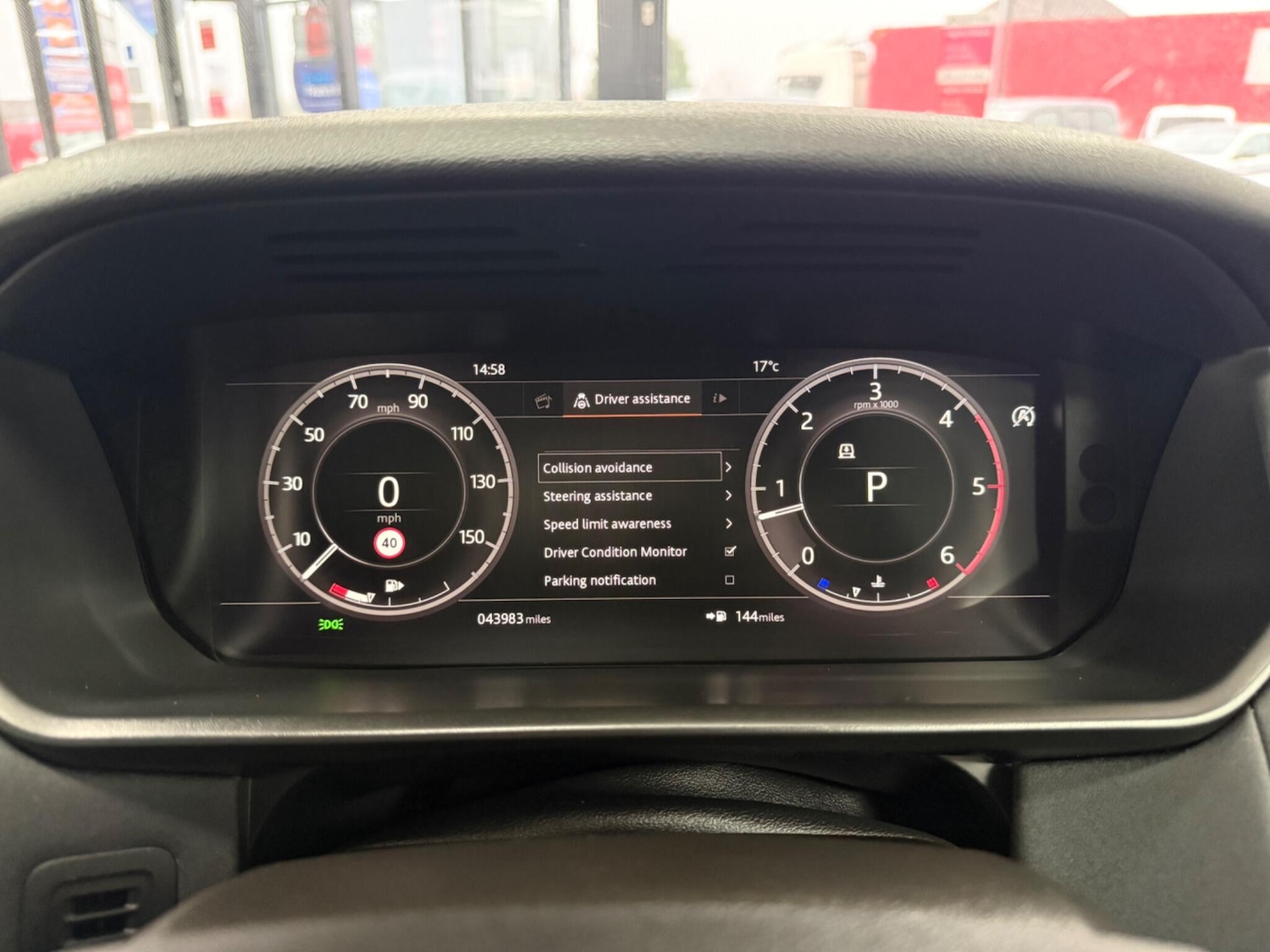 Used Land Rover Discovery 2018 for sale - 77040633: Photo 49