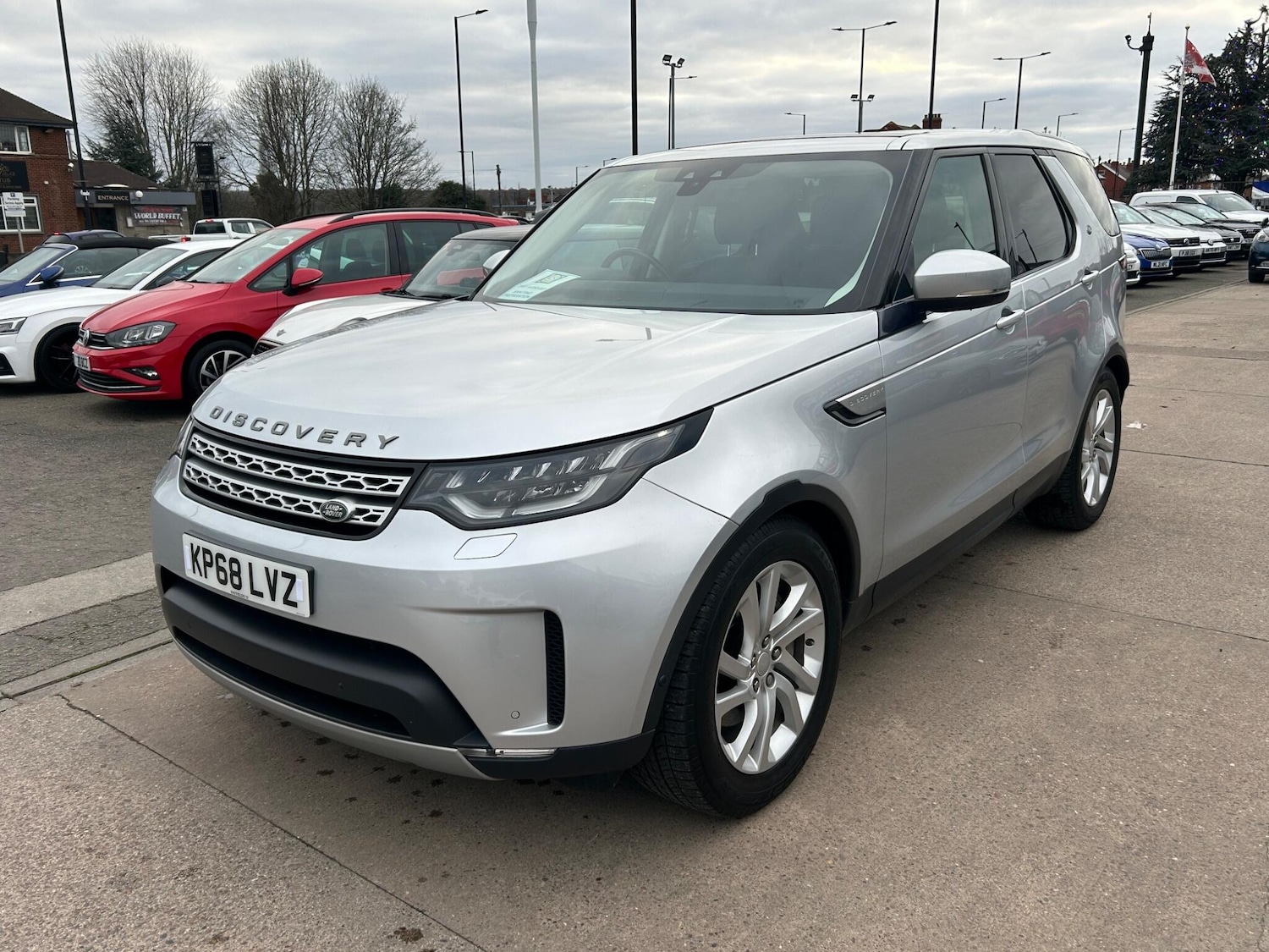 Used Land Rover Discovery 2018 for sale - 77040633: Photo 5