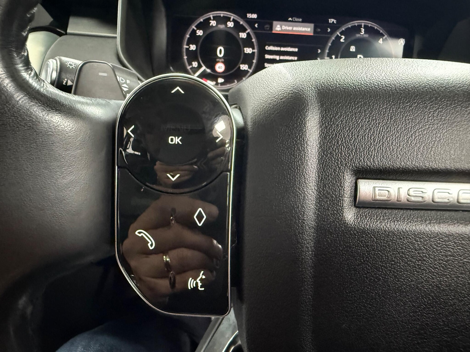 Used Land Rover Discovery 2018 for sale - 77040633: Photo 51