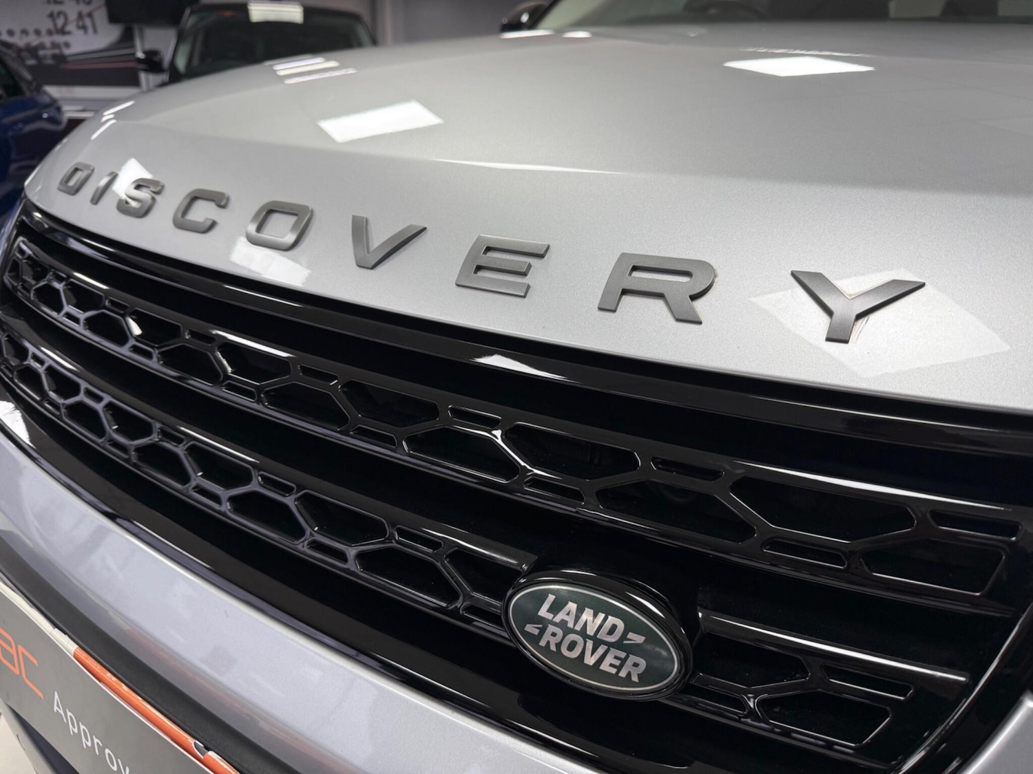 Used Land Rover Discovery 2018 for sale - 77040633: Photo 88