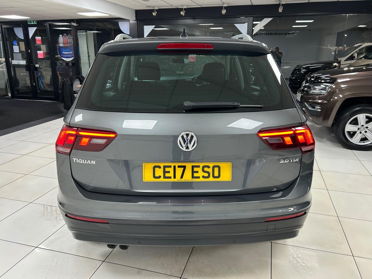 Used Volkswagen Tiguan 2017 for sale - 76473254: Photo 12