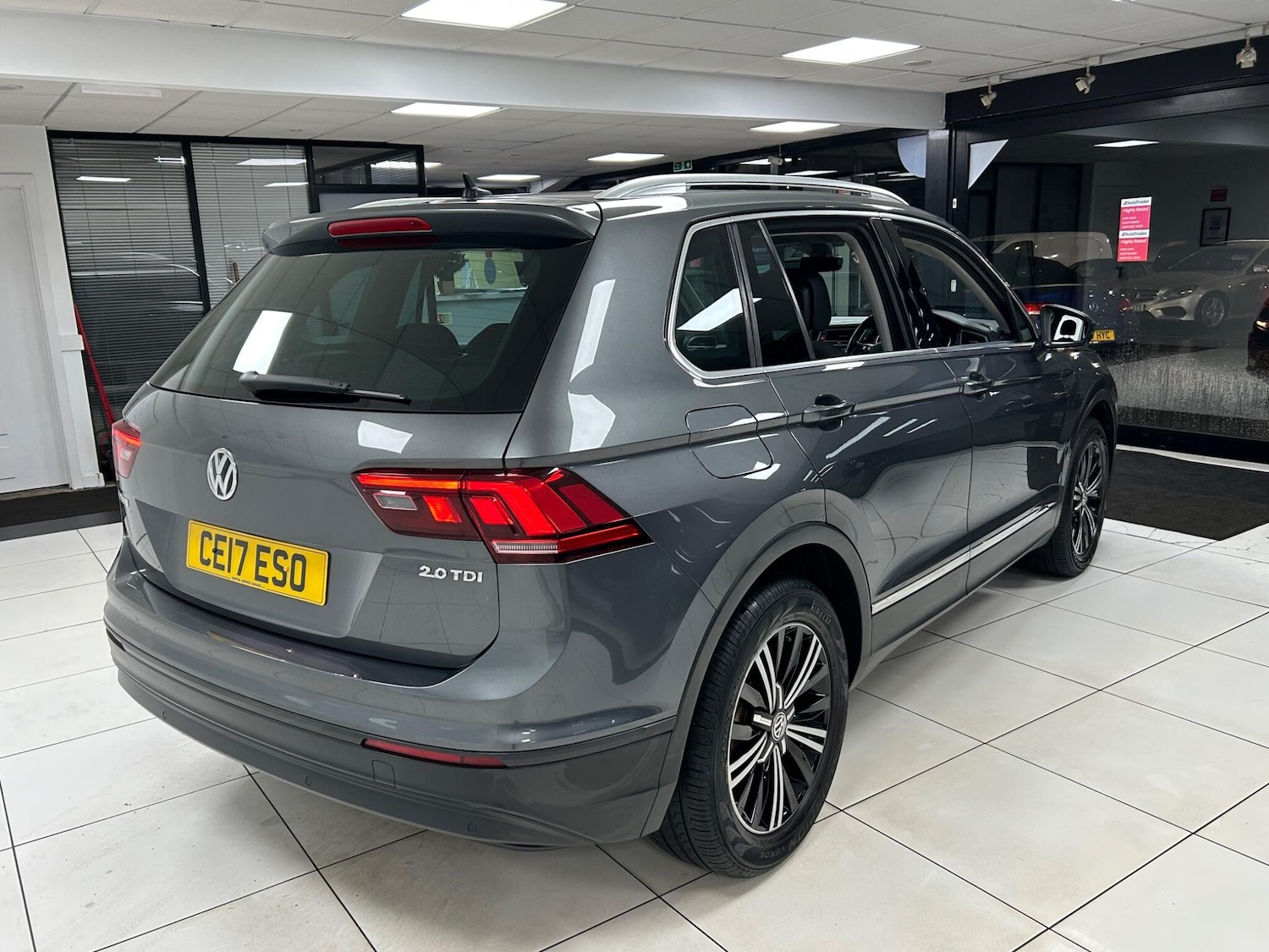 Used Volkswagen Tiguan 2017 for sale - 76473254: Photo 13