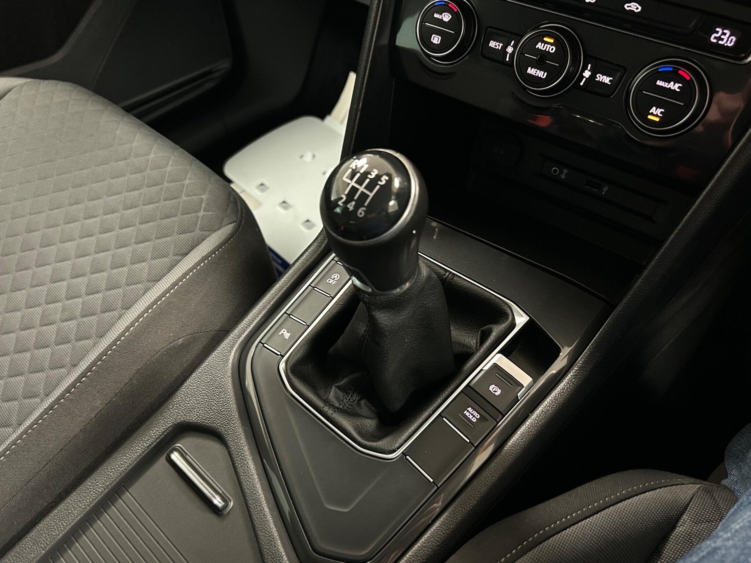 Used Volkswagen Tiguan 2017 for sale - 76473254: Photo 23