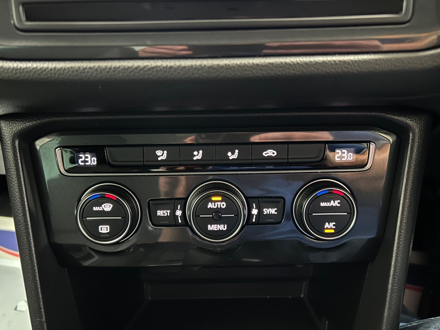 Used Volkswagen Tiguan 2017 for sale - 76473254: Photo 25