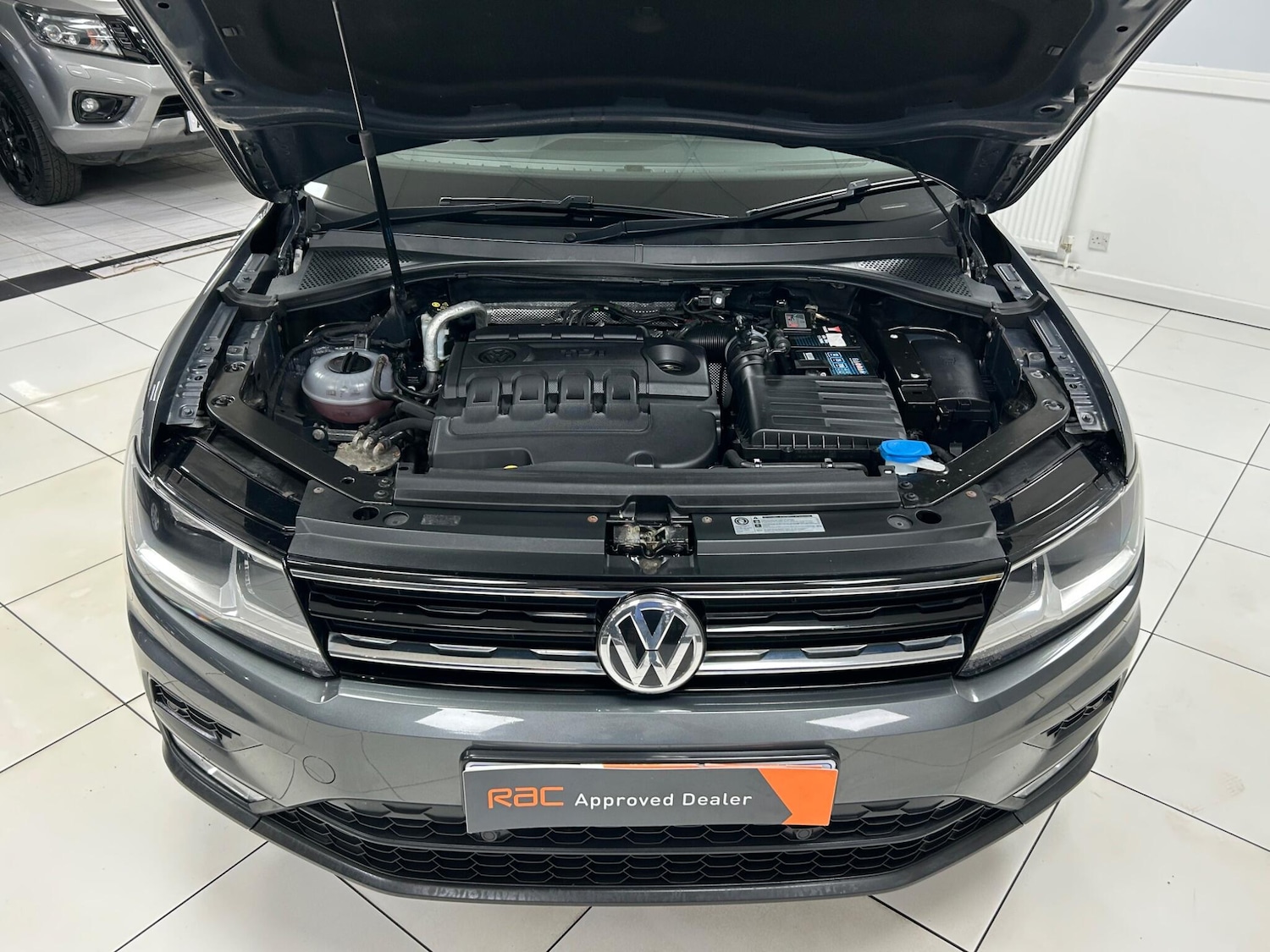 Used Volkswagen Tiguan 2017 for sale - 76473254: Photo 45
