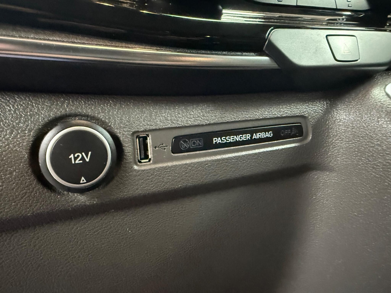 Used Ford Tourneo Custom 2020 for sale - 76282740: Photo 44