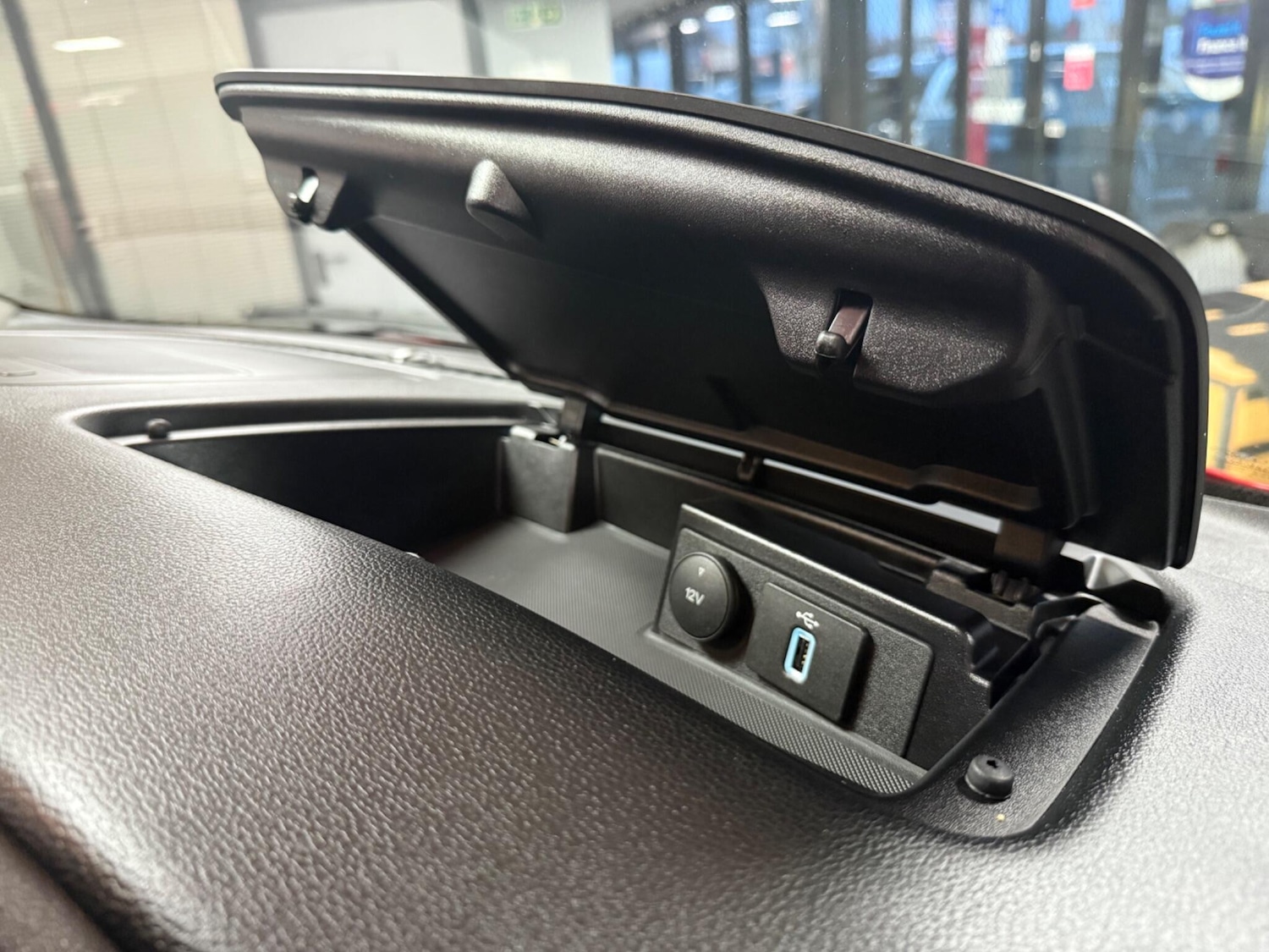 Used Ford Tourneo Custom 2020 for sale - 76282740: Photo 51