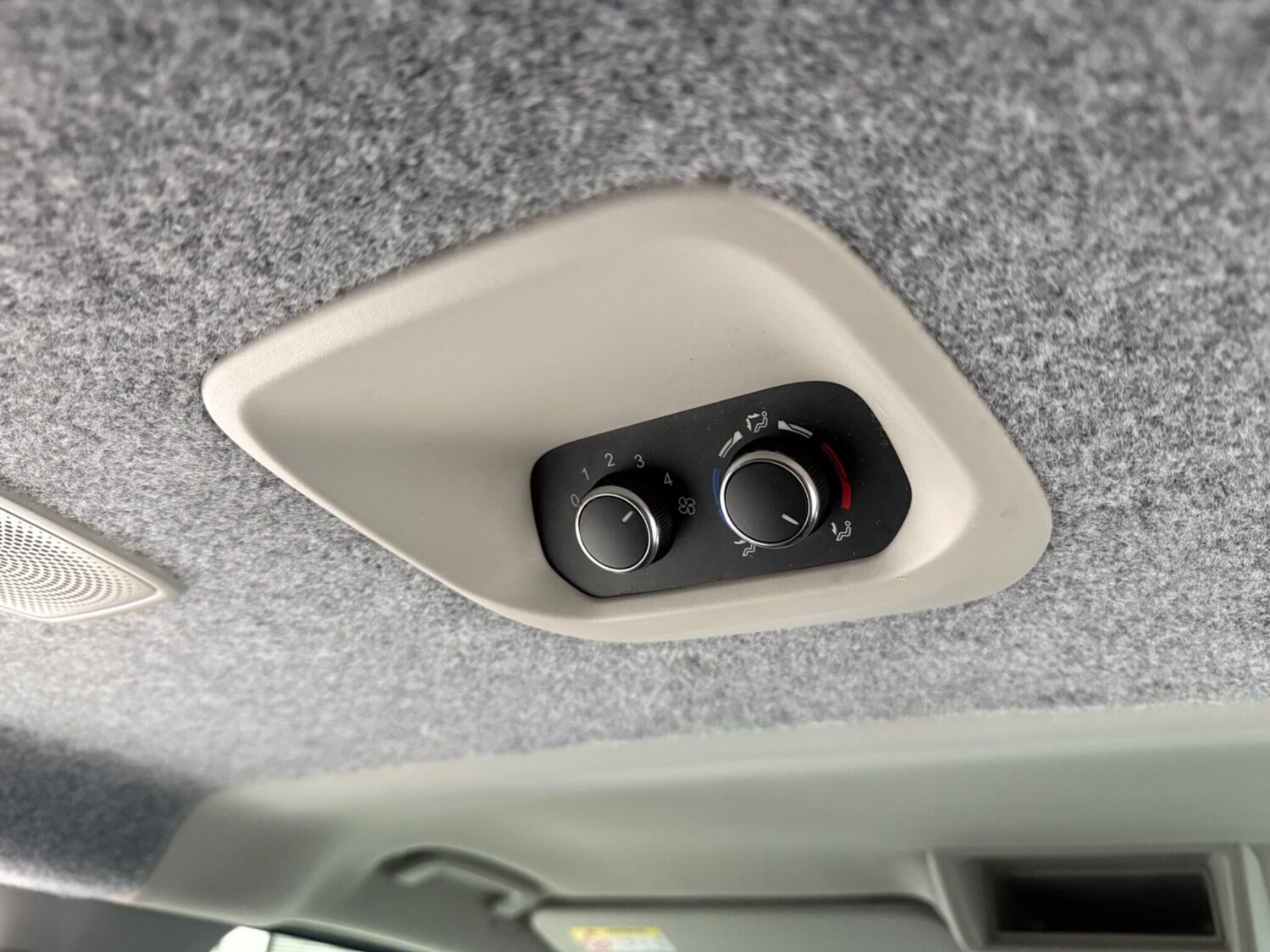 Used Ford Tourneo Custom 2020 for sale - 76282740: Photo 58