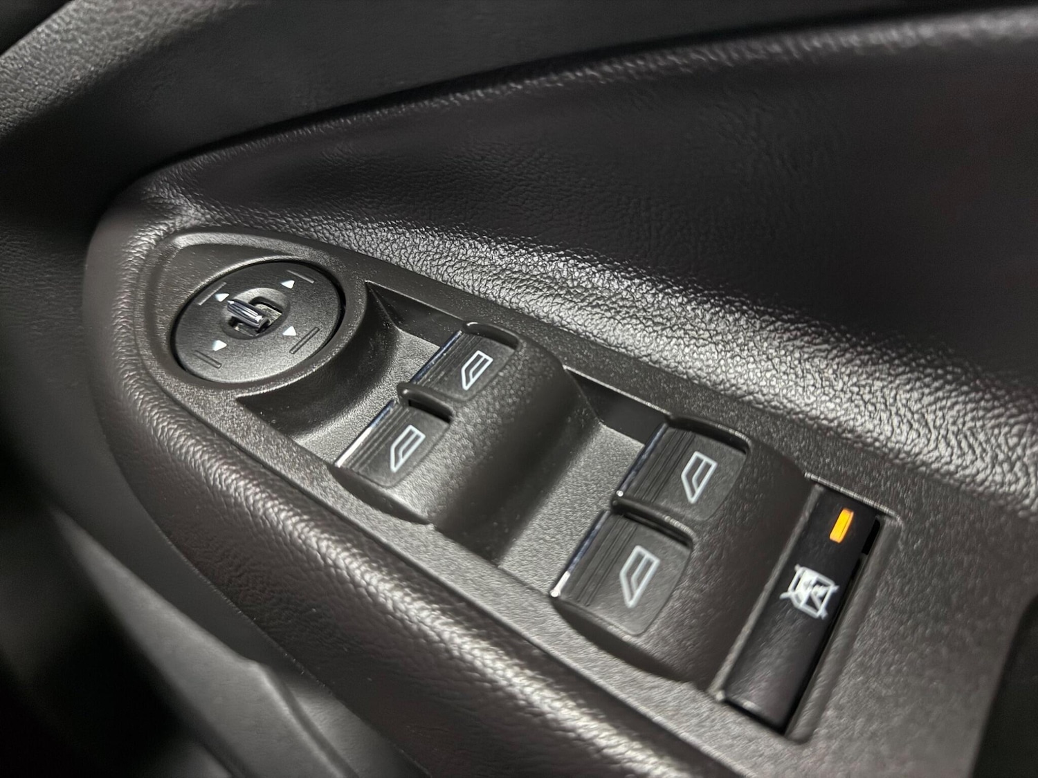 Used Ford Kuga 2013 for sale - 77131481: Photo 34