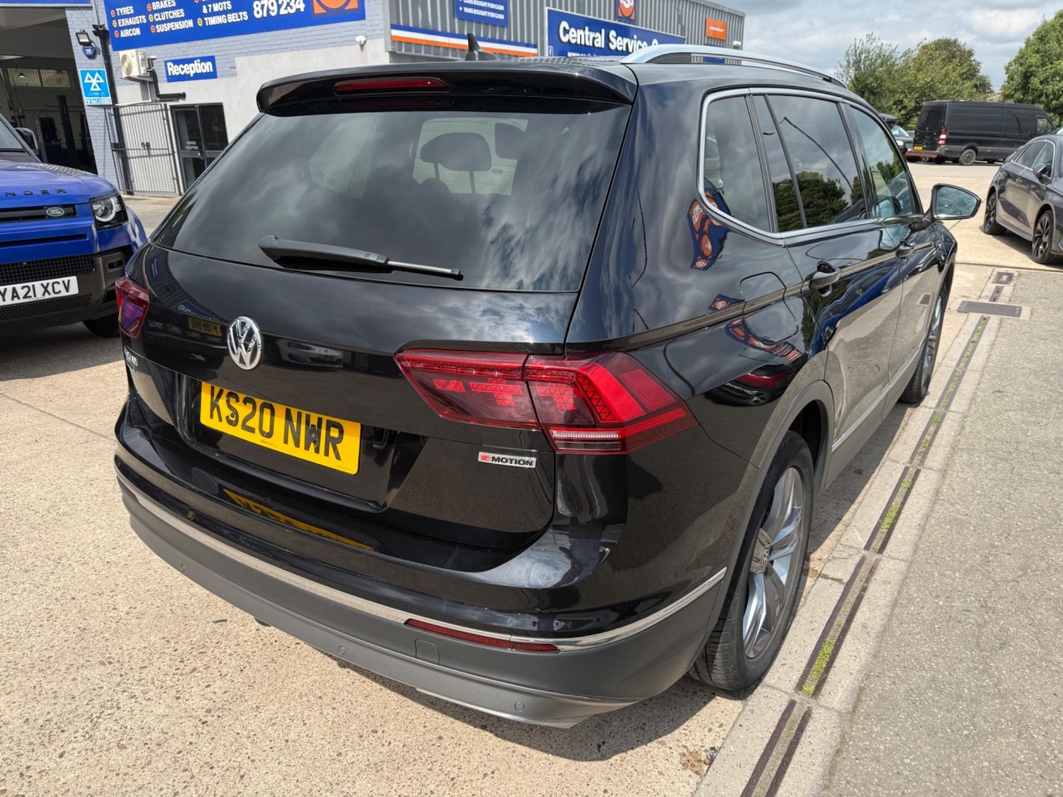 Vehicle 28