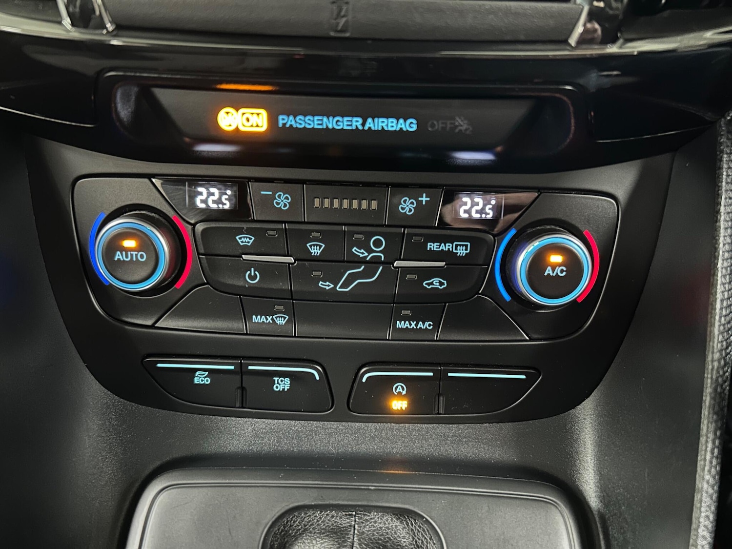 Used Ford Tourneo Connect 2020 for sale - 76689862: Photo 29