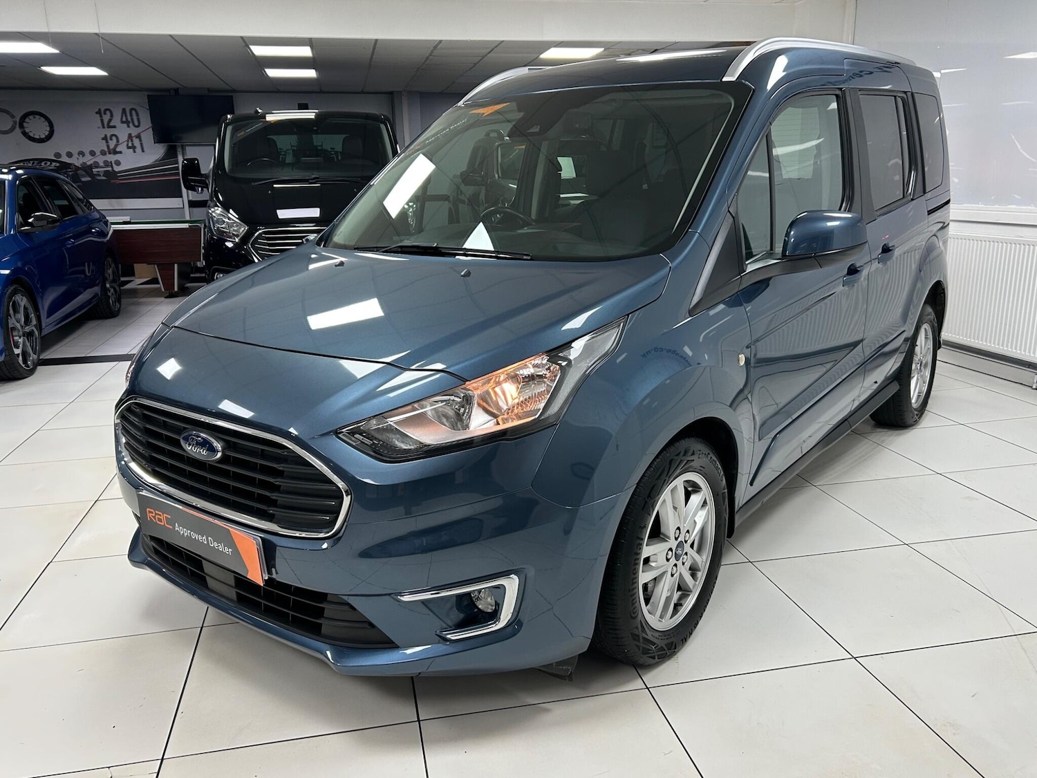 Used Ford Tourneo Connect 2020 for sale - 76689862: Photo 43
