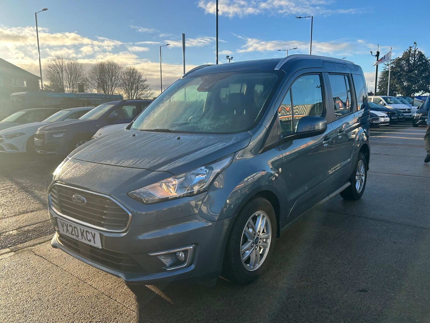 Used Ford Tourneo Connect 2020 for sale - 76689862: Photo 5