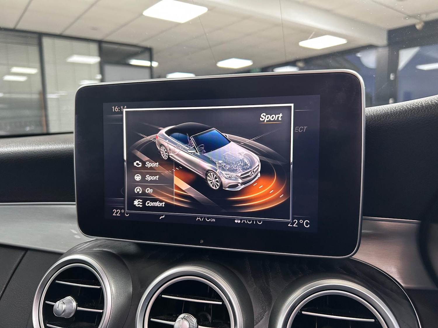 Used Mercedes-Benz C Class 2017 for sale - 76824729: Photo 20