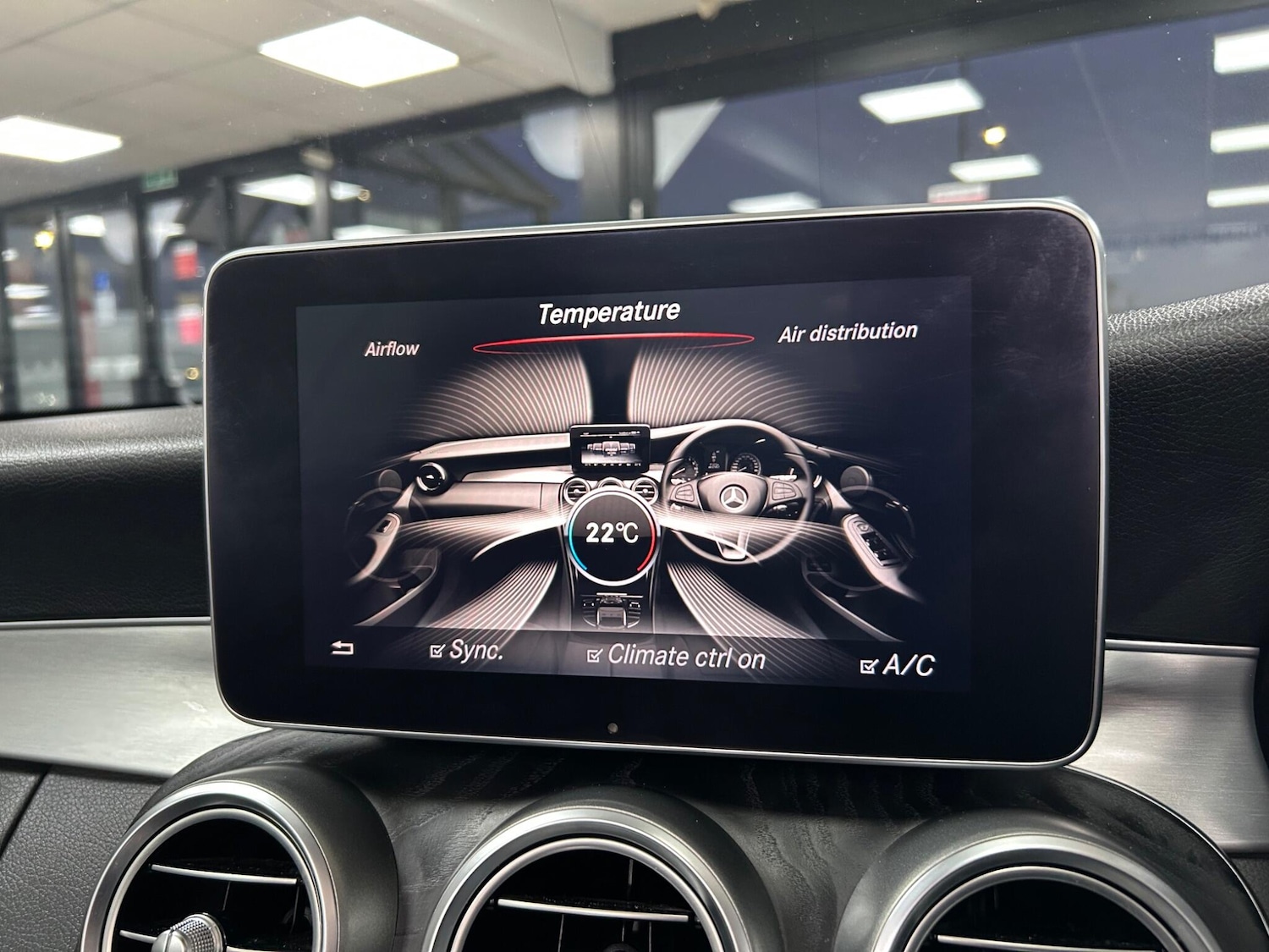 Used Mercedes-Benz C Class 2017 for sale - 76824729: Photo 23