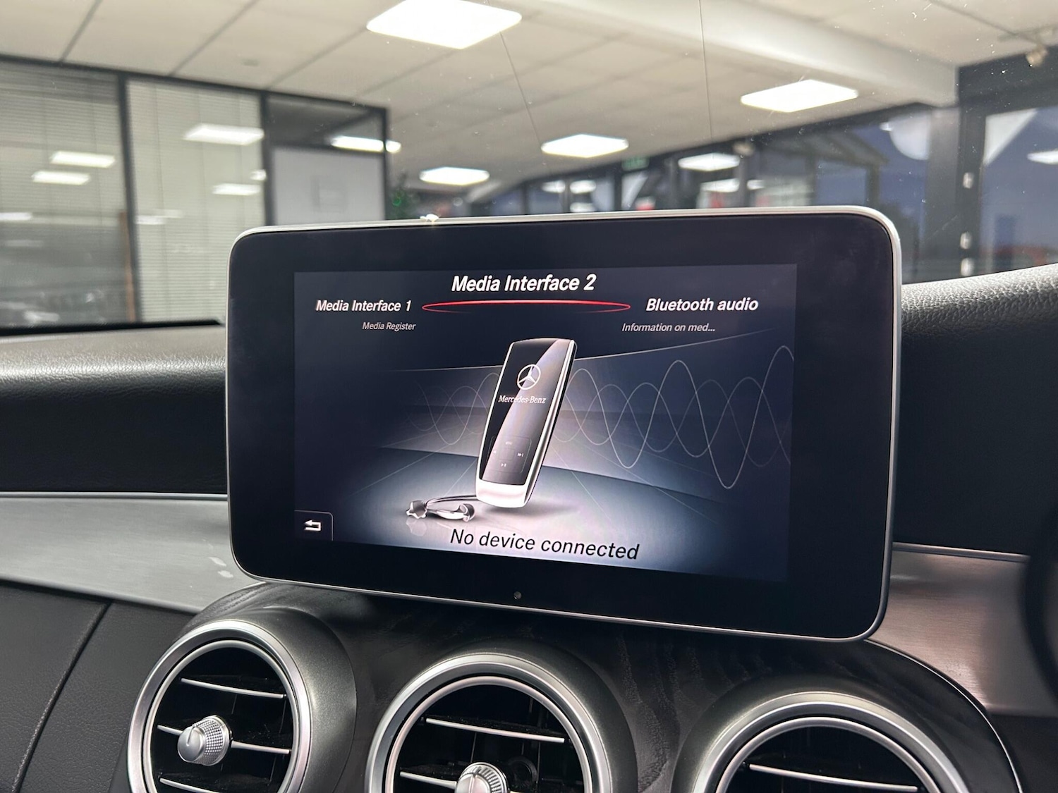 Used Mercedes-Benz C Class 2017 for sale - 76824729: Photo 27