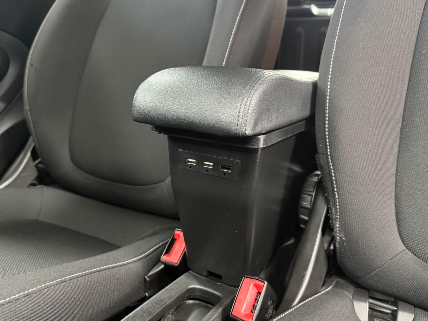 Used smart fortwo 2017 for sale - 76042085: Photo 40