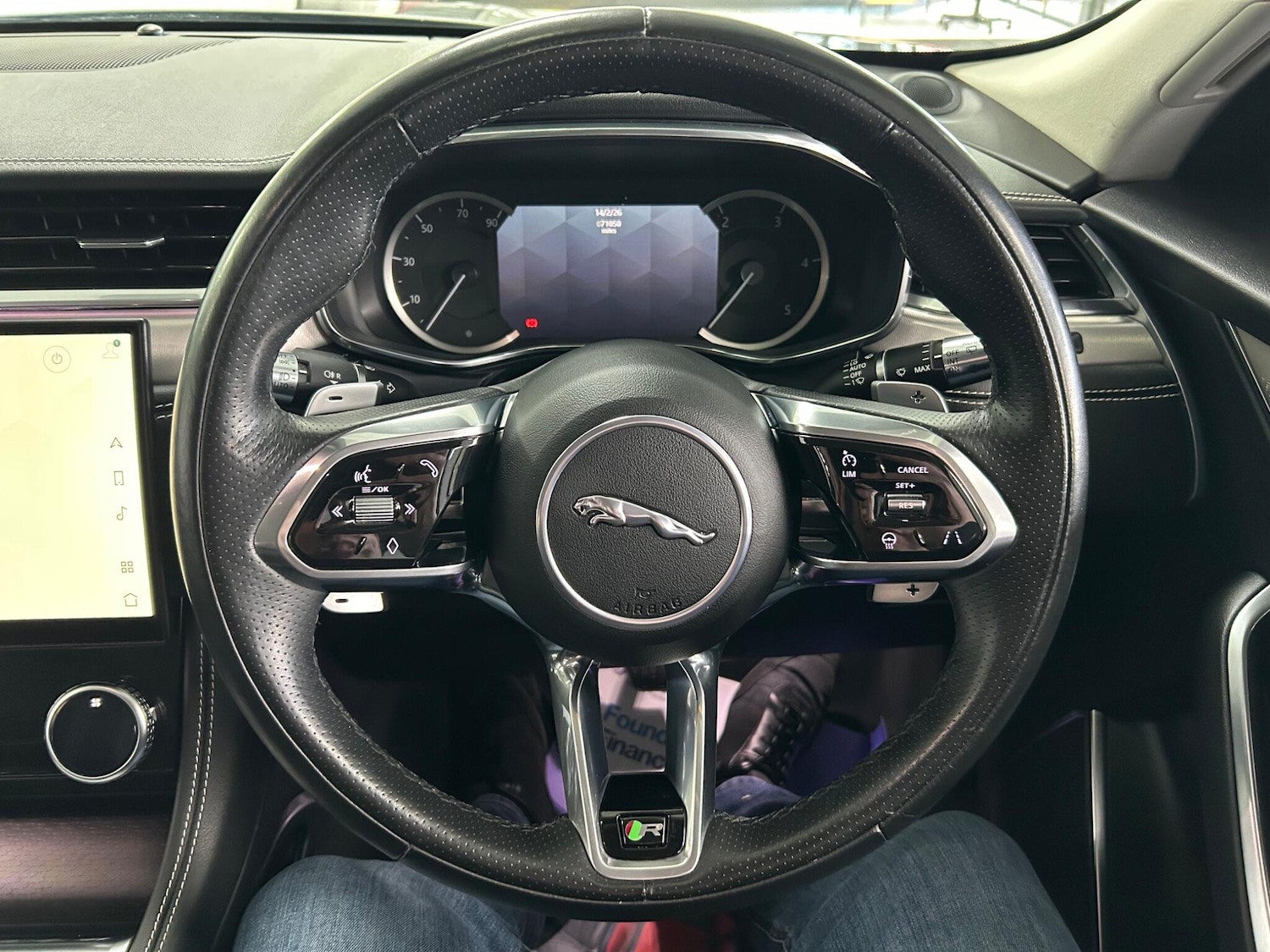 Used Jaguar F-Pace 2022 for sale - 77358816: Photo 40