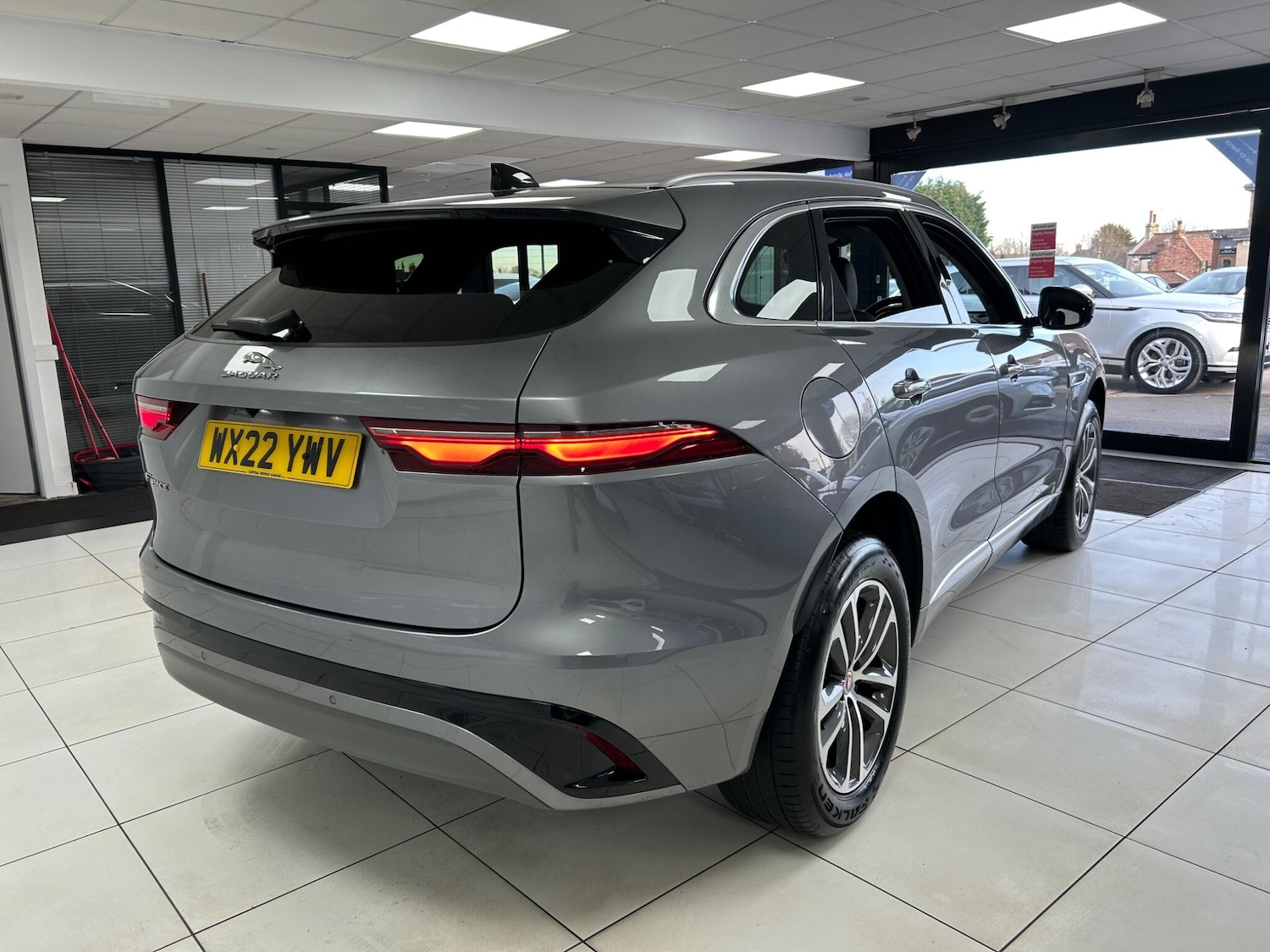 Used Jaguar F-Pace 2022 for sale - 77358816: Photo 50