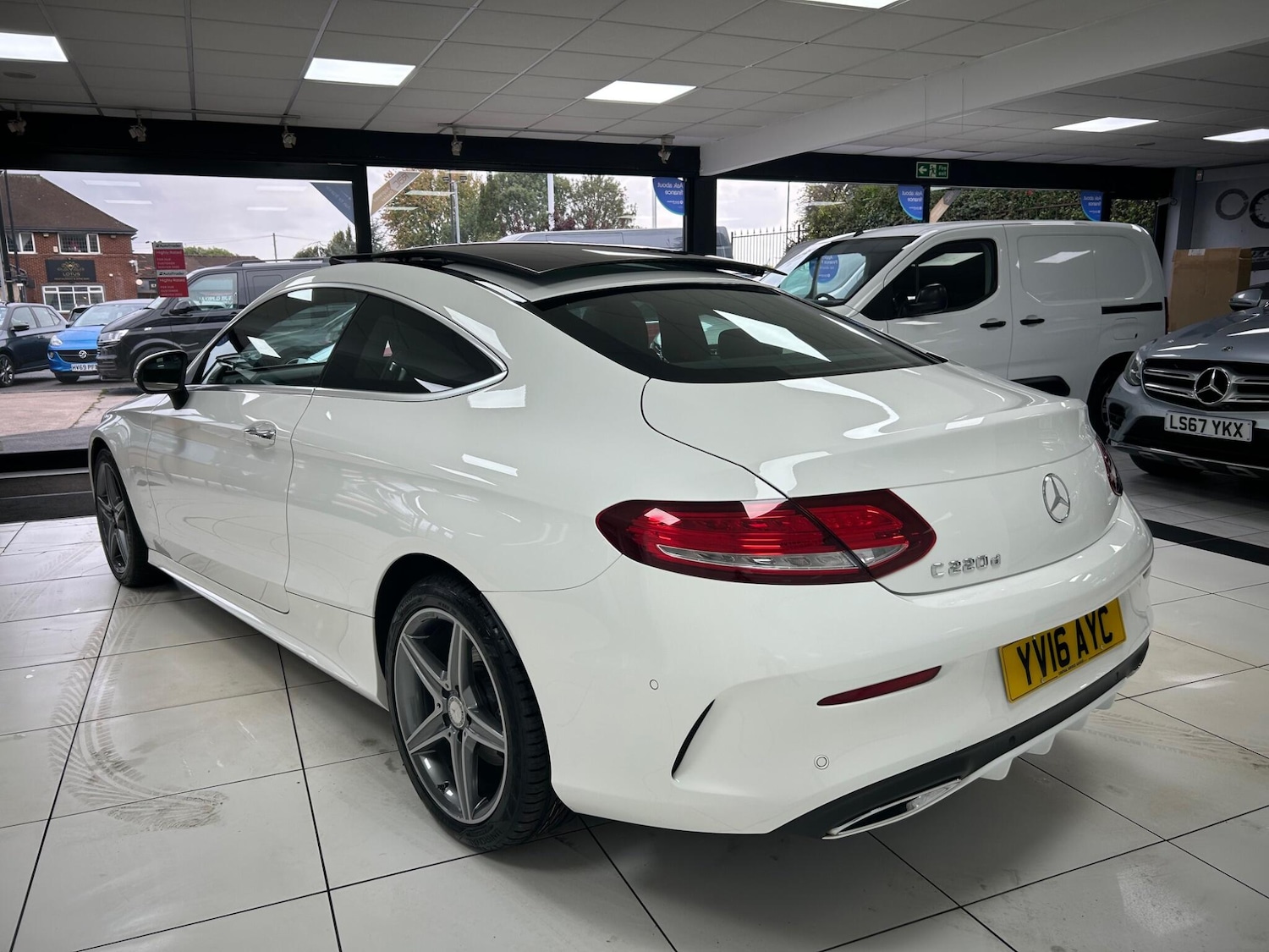 Used Mercedes-Benz C-Class 2016 for sale - 76109066: Photo 12