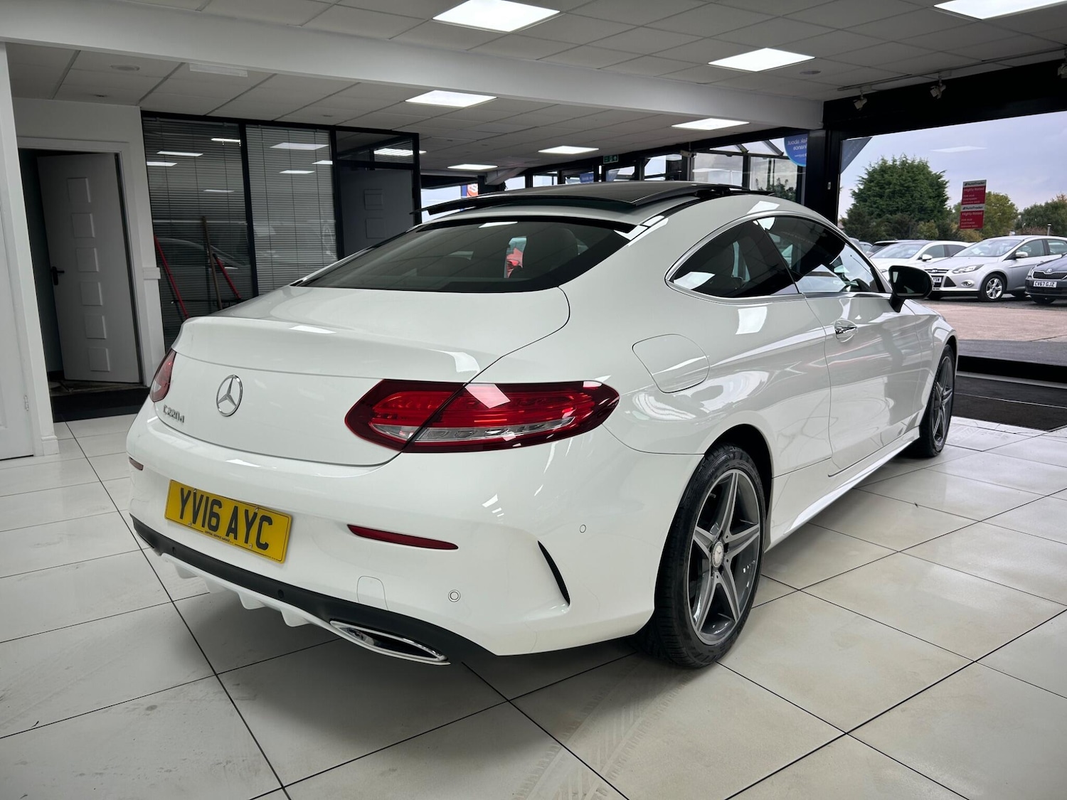 Used Mercedes-Benz C-Class 2016 for sale - 76109066: Photo 14