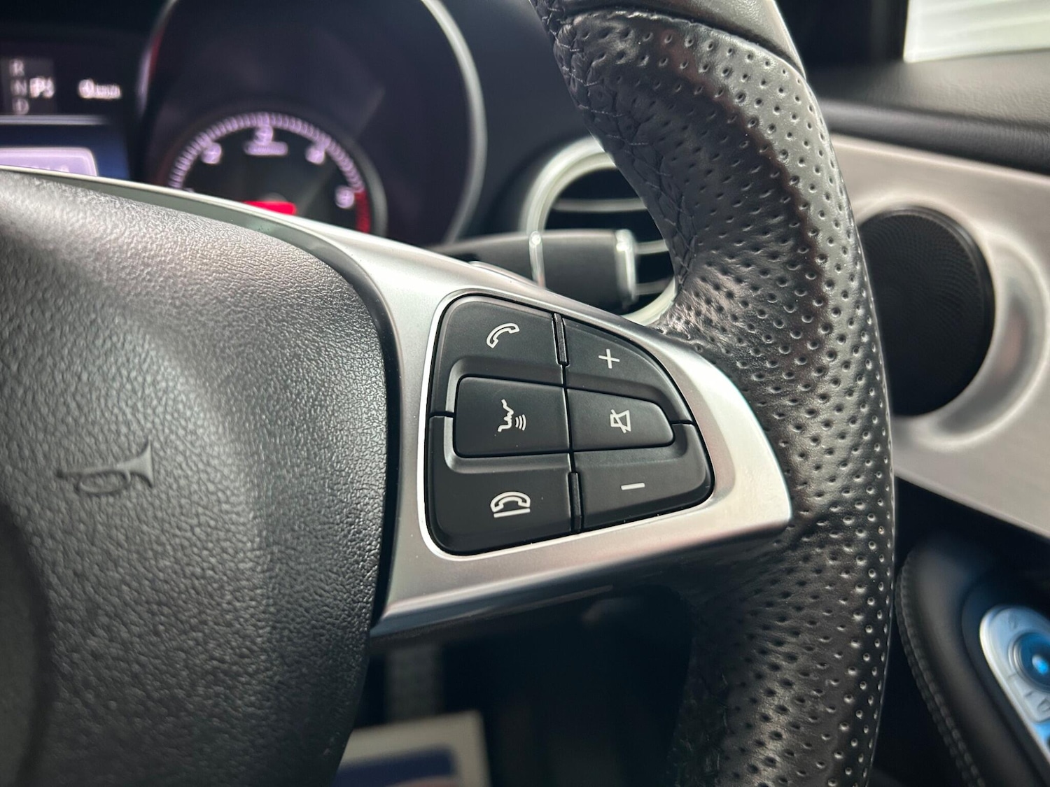 Used Mercedes-Benz C-Class 2016 for sale - 76109066: Photo 45