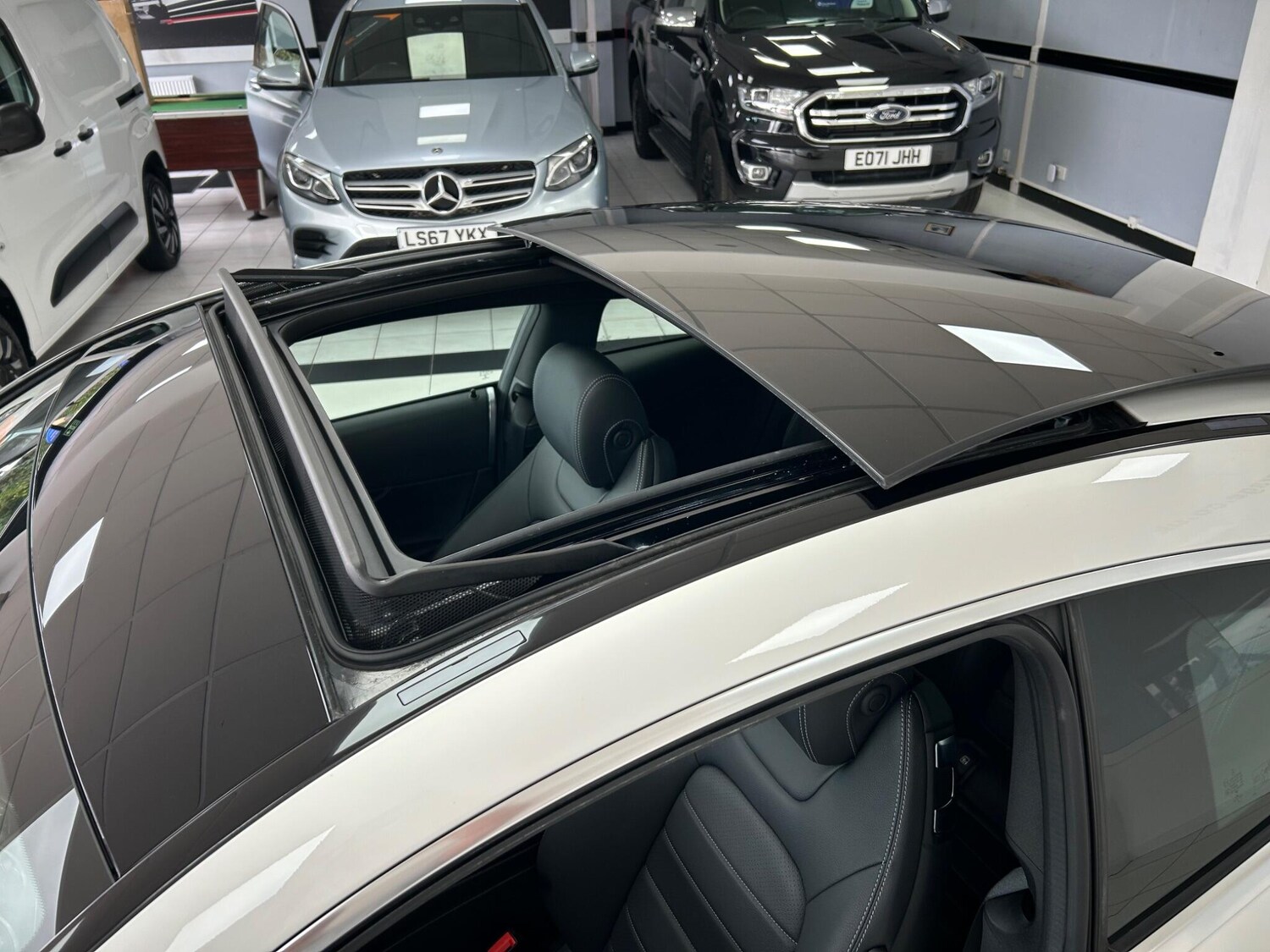 Used Mercedes-Benz C-Class 2016 for sale - 76109066: Photo 48