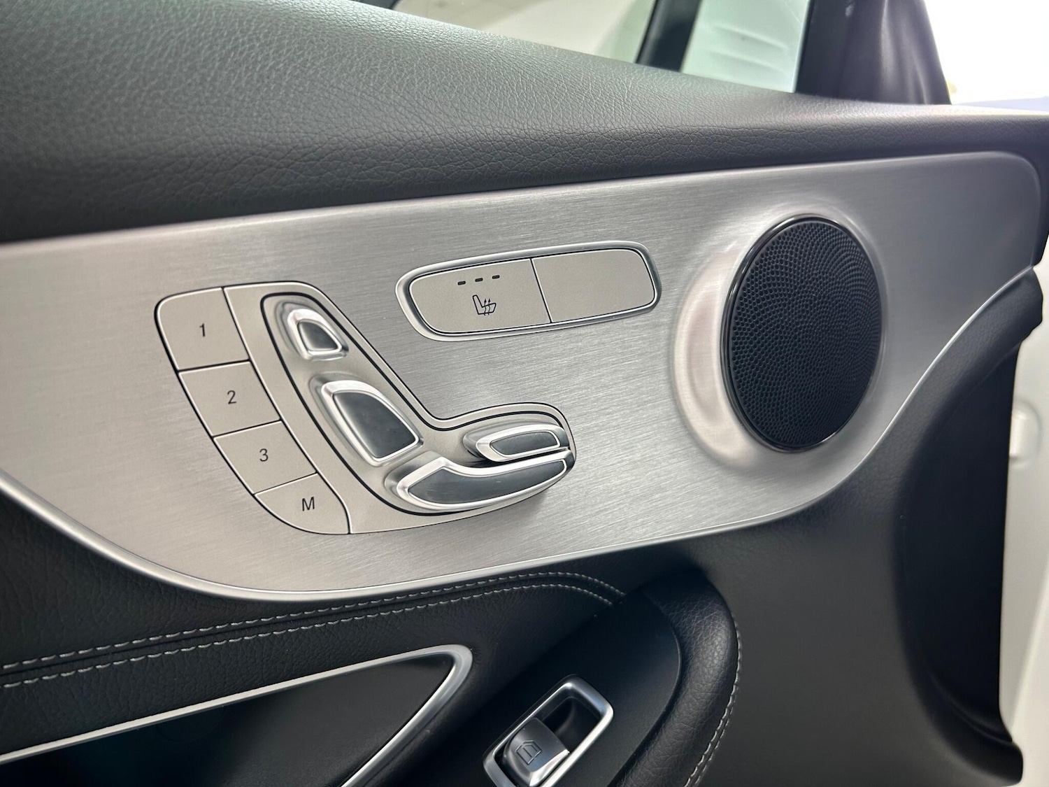 Used Mercedes-Benz C-Class 2016 for sale - 76109066: Photo 52