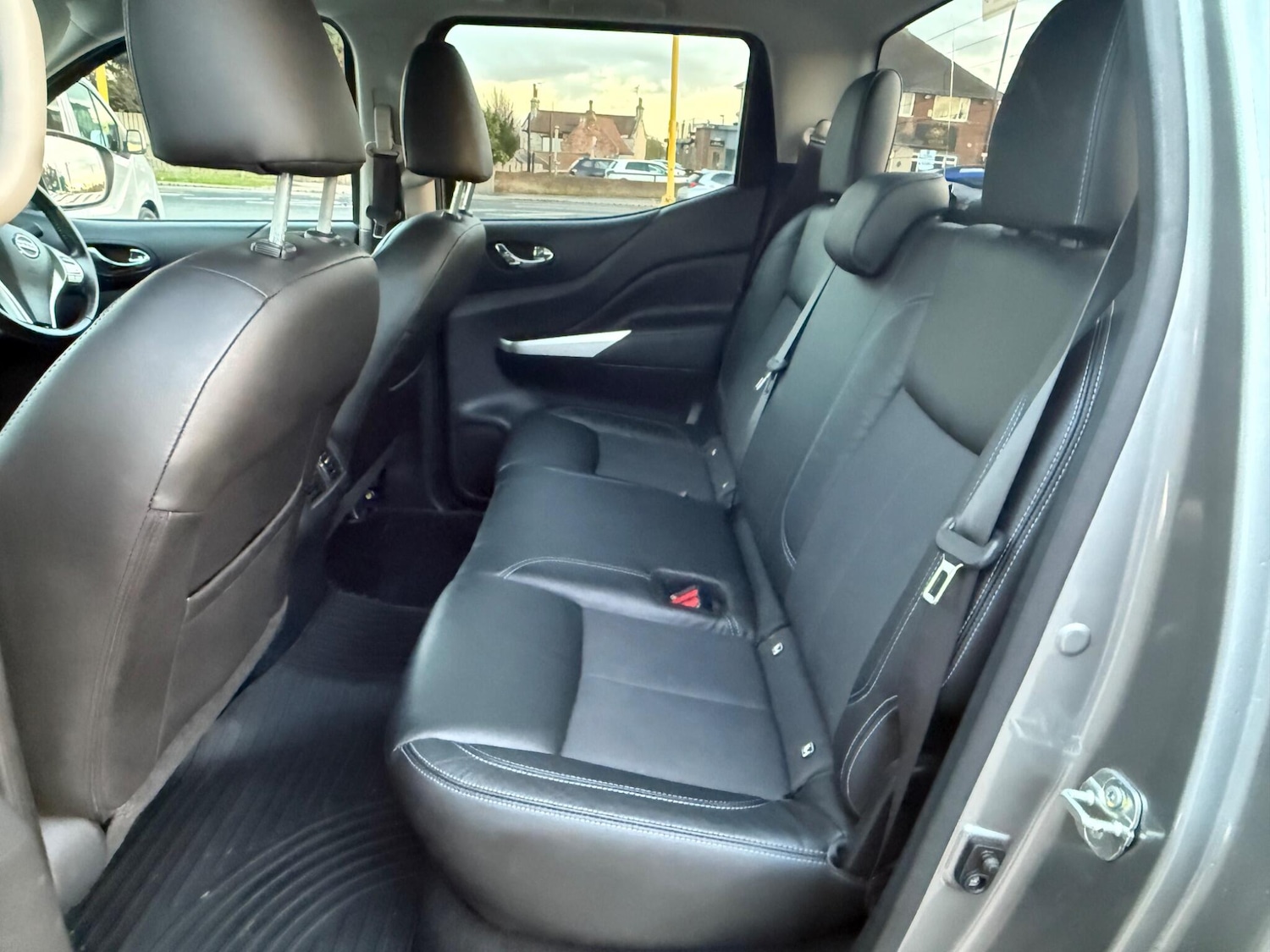 Used Nissan Navara 2020 for sale - 76849946: Photo 11