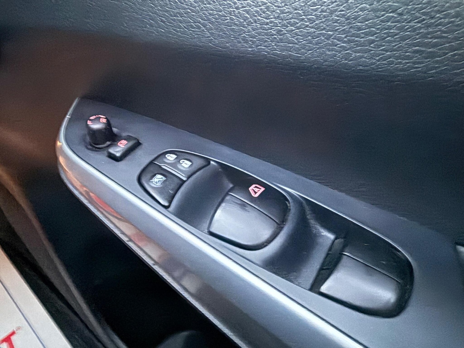 Used Nissan Navara 2020 for sale - 76849946: Photo 23