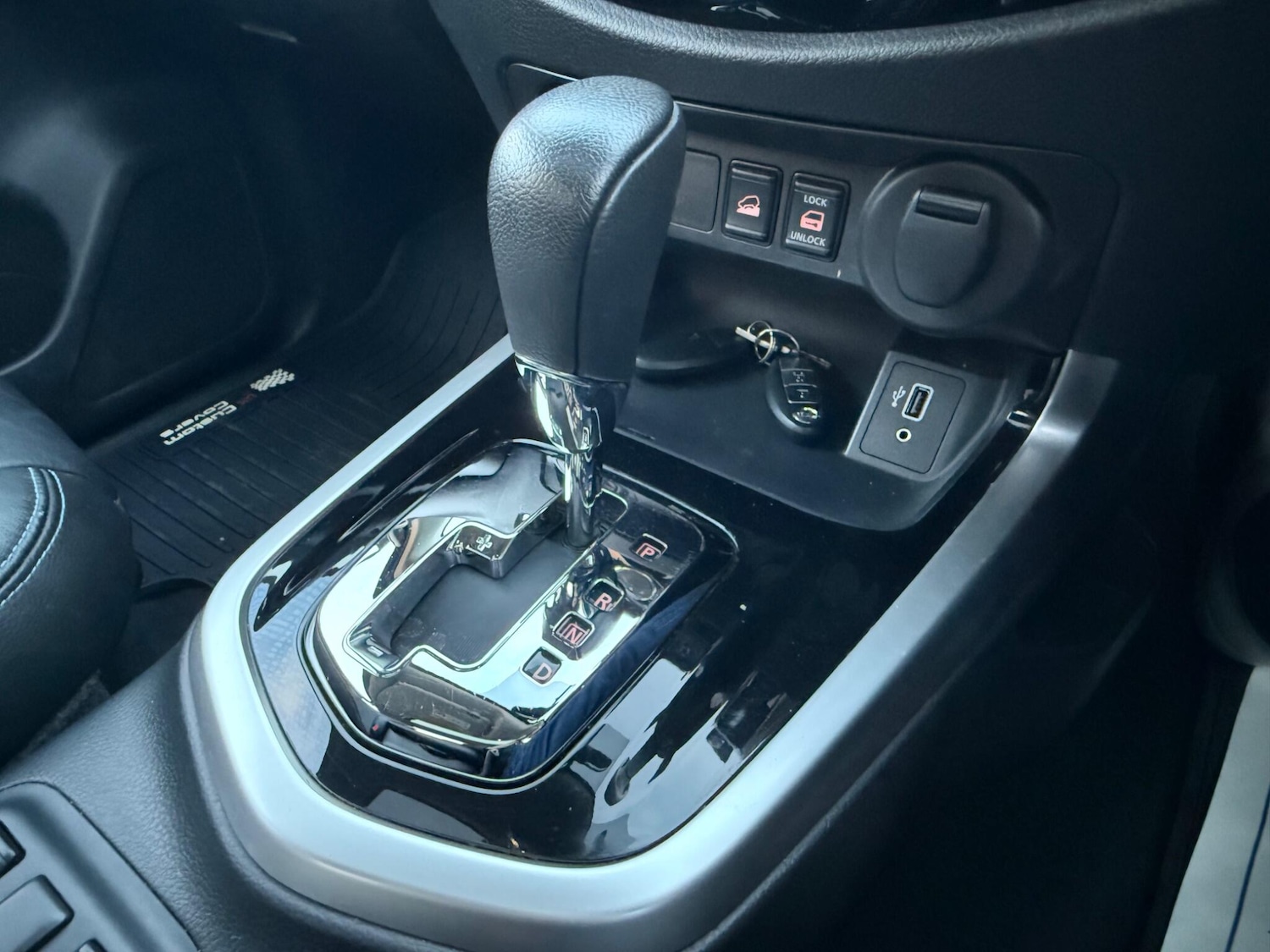 Used Nissan Navara 2020 for sale - 76849946: Photo 25