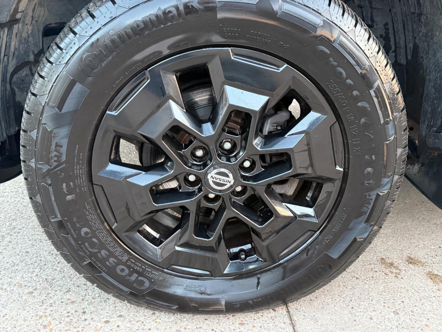 Used Nissan Navara 2020 for sale - 76849946: Photo 36