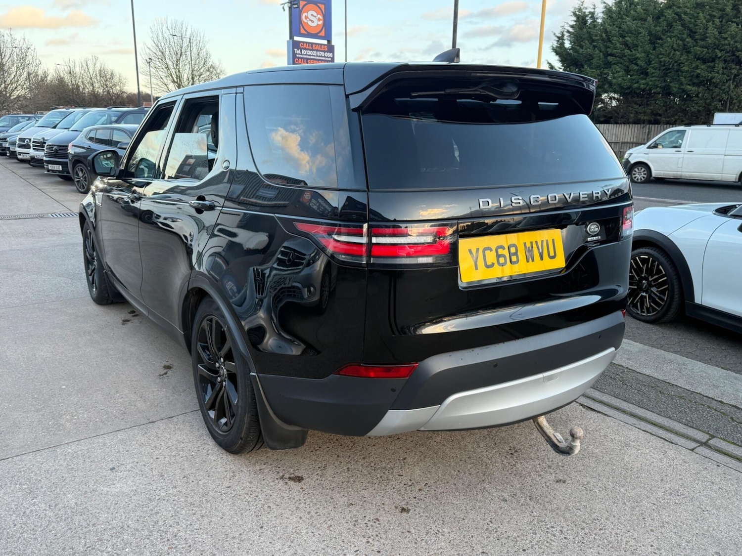 Used Land Rover Discovery 2018 for sale - 76887324: Photo 25