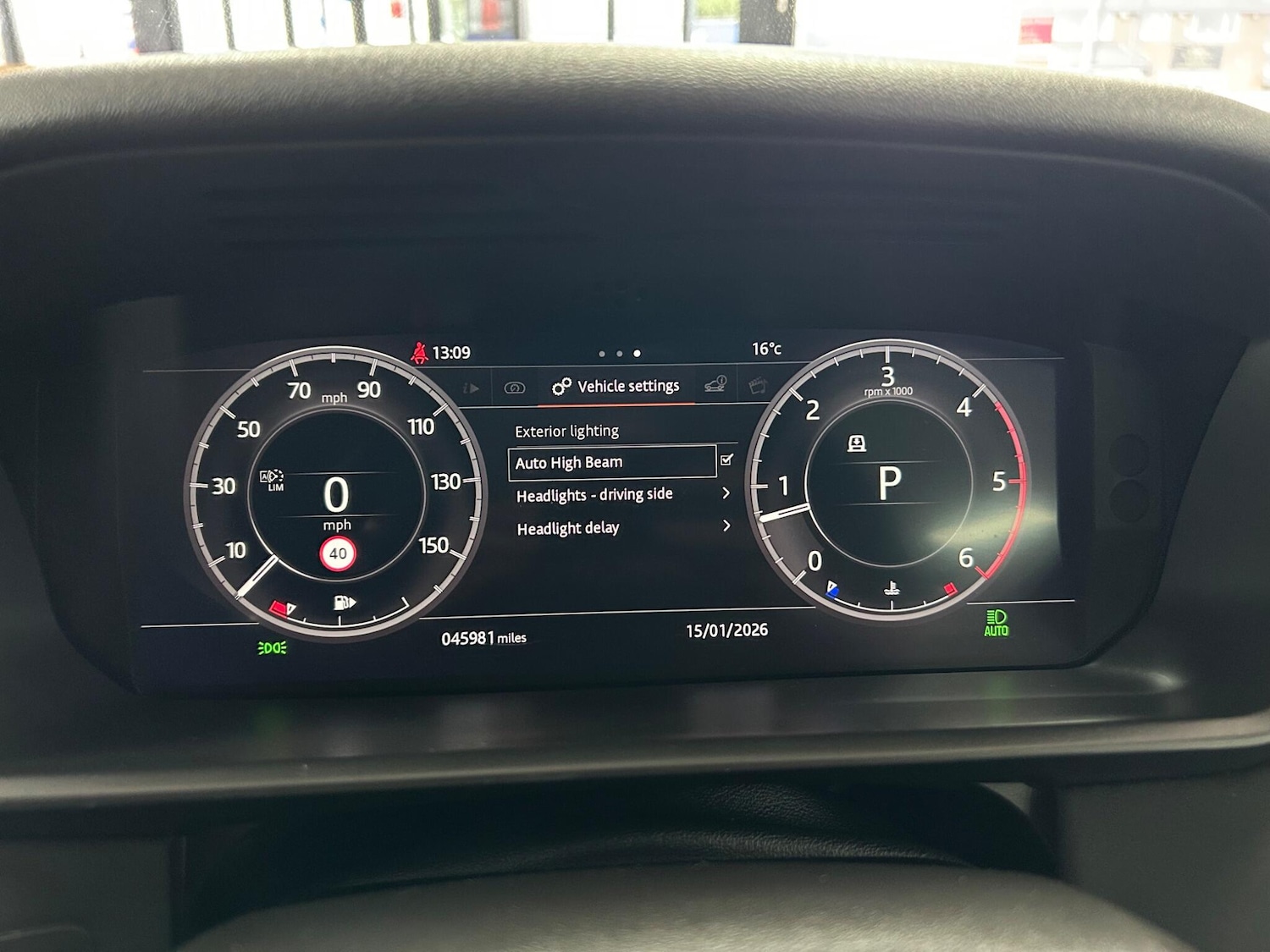 Used Land Rover Discovery 2018 for sale - 76887324: Photo 51