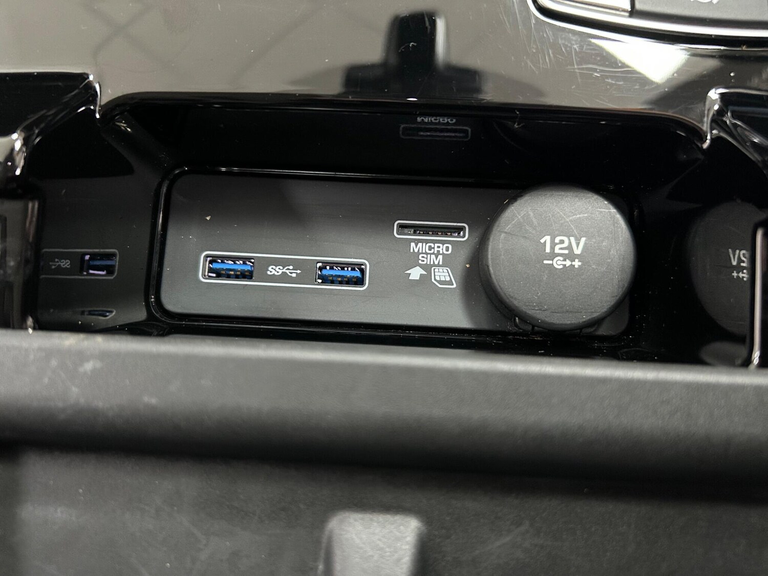 Used Land Rover Discovery 2018 for sale - 76887324: Photo 57