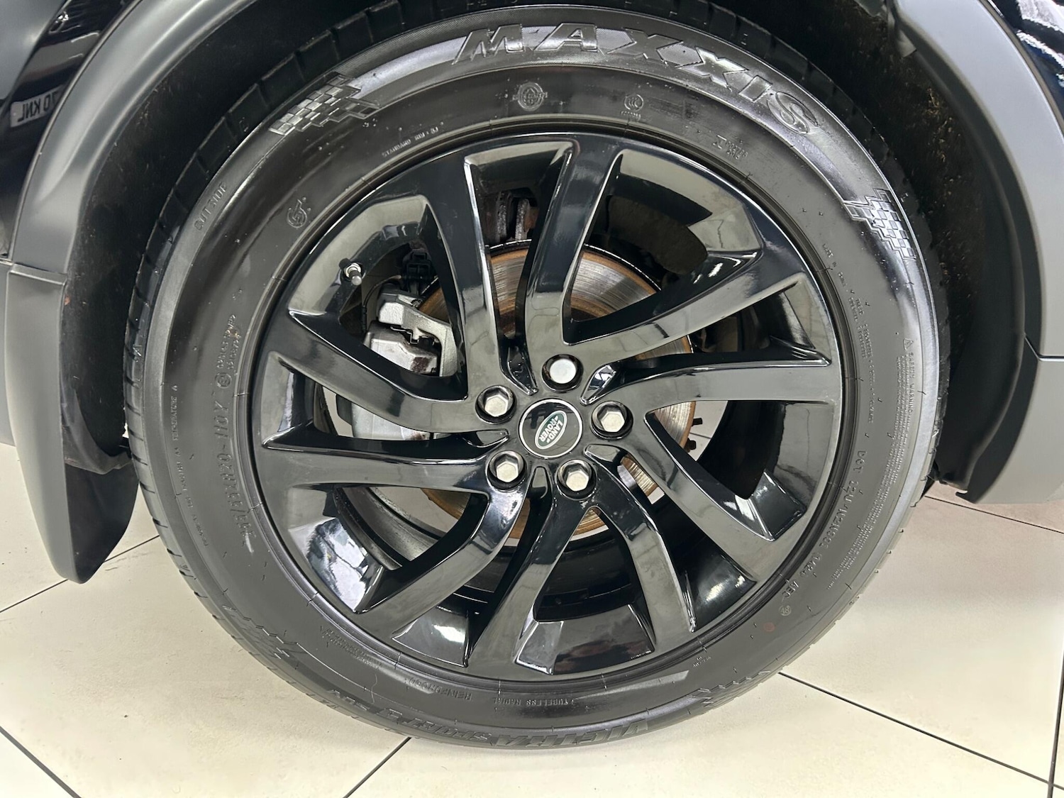 Used Land Rover Discovery 2018 for sale - 76887324: Photo 84