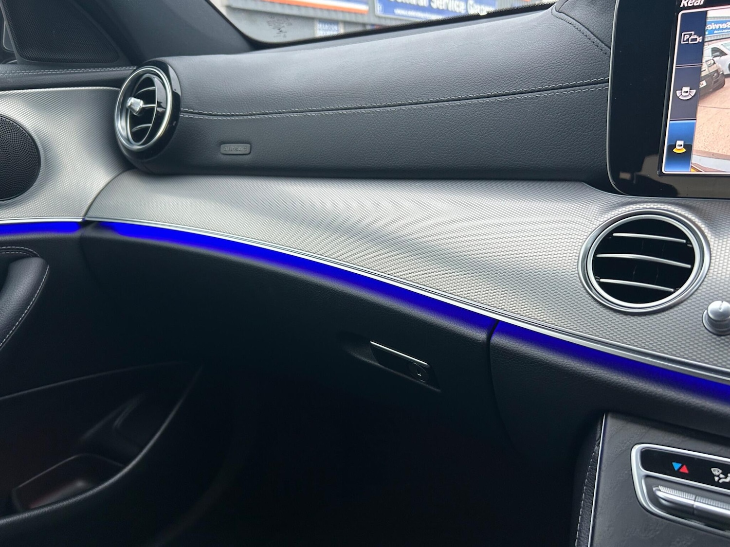 Used Mercedes-Benz E Class for sale - 76485703: Photo 11