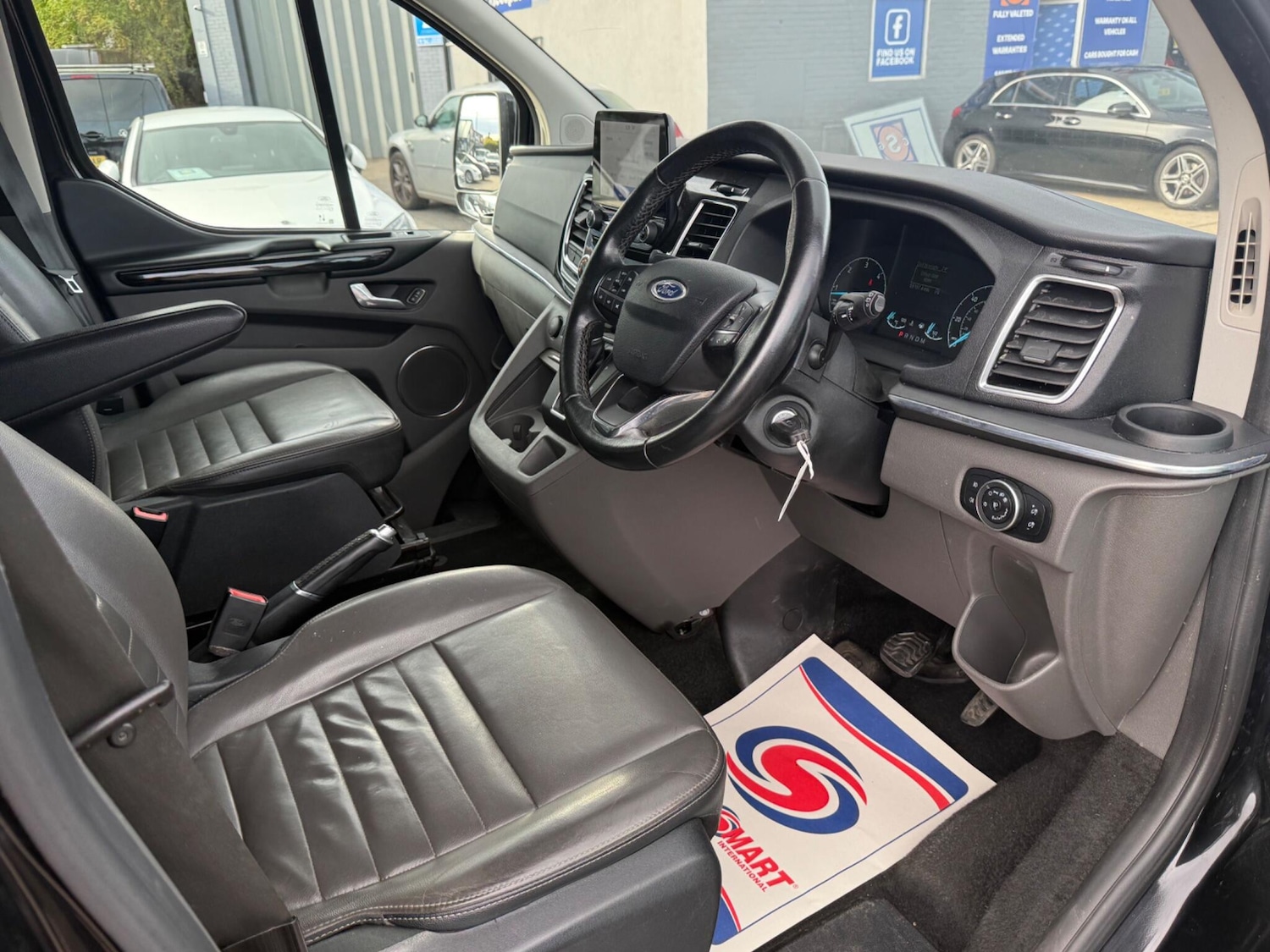 Used Ford Tourneo Custom 2021 for sale - 75507311: Photo 17