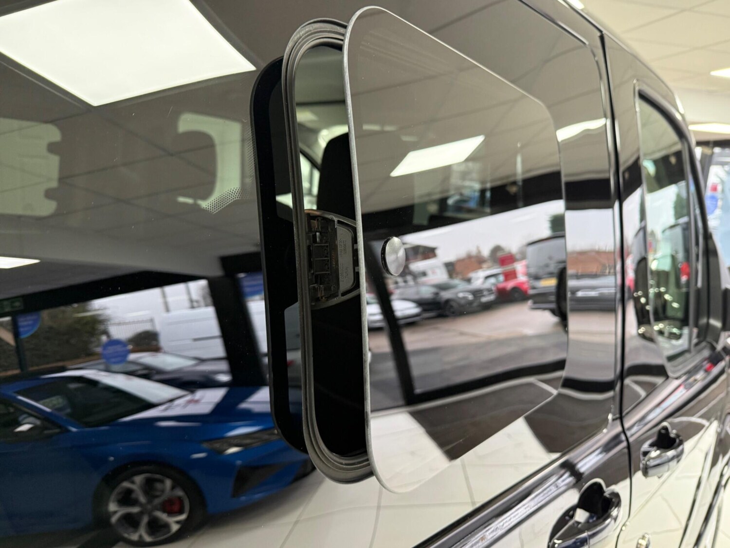 Used Ford Tourneo Custom 2021 for sale - 75507311: Photo 44