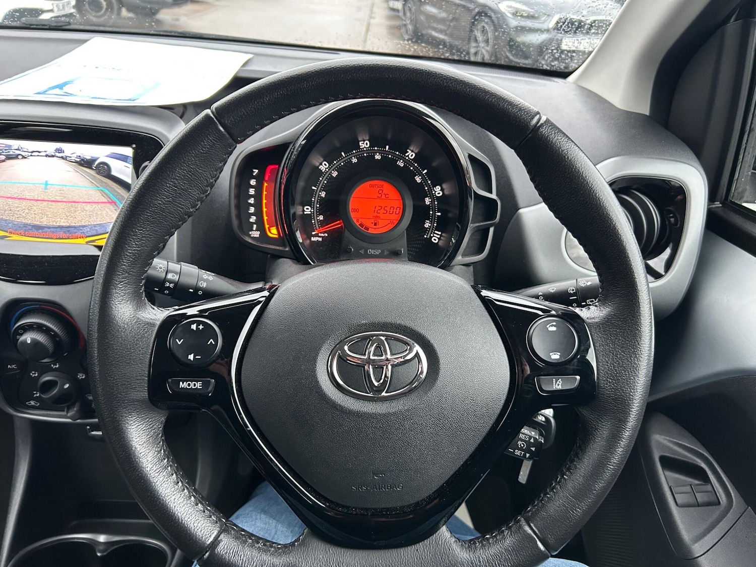 Used Toyota AYGO 2021 for sale - 76953459: Photo 17