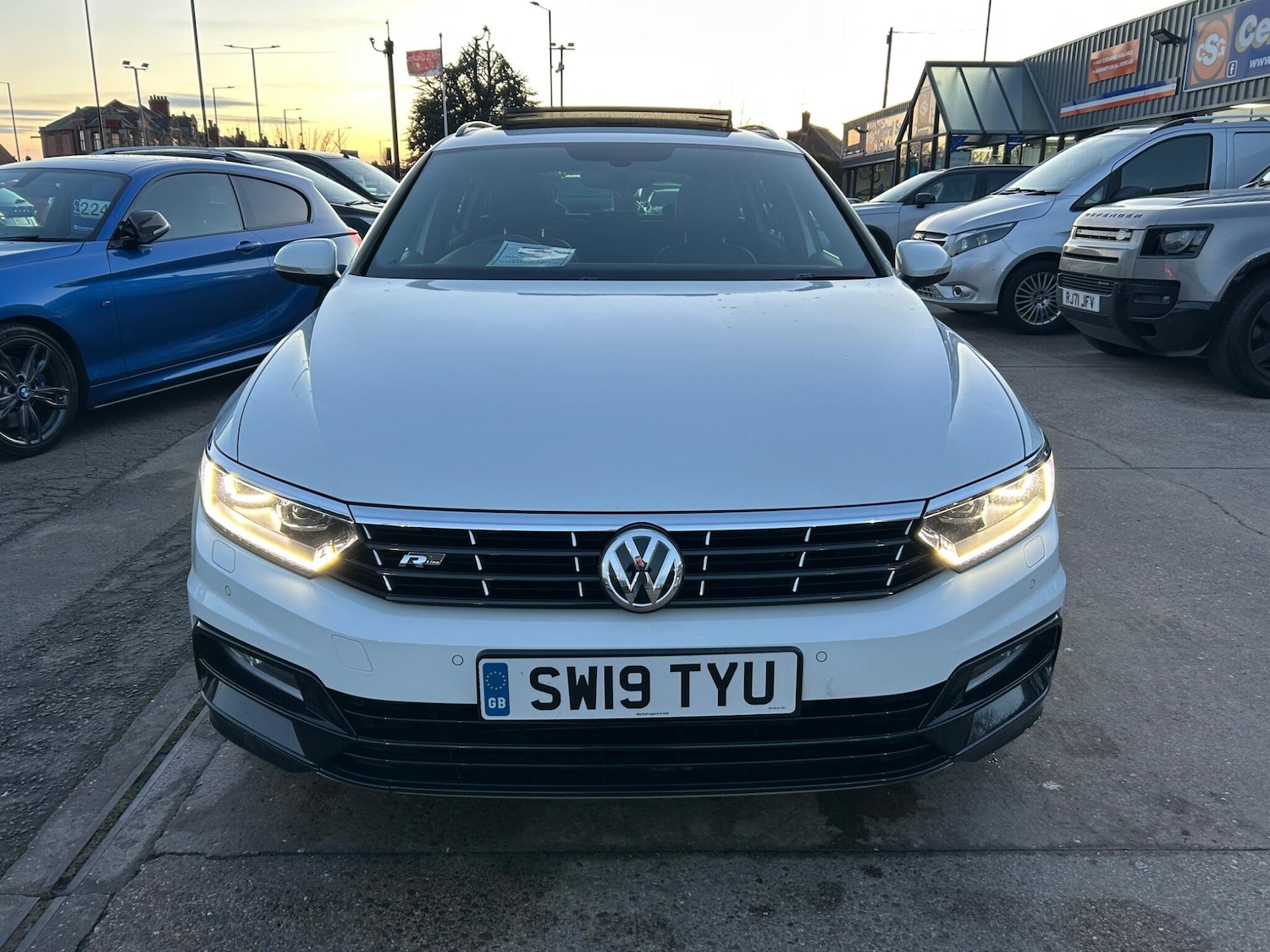 Used Volkswagen Passat 2019 for sale - 77120617: Photo 3