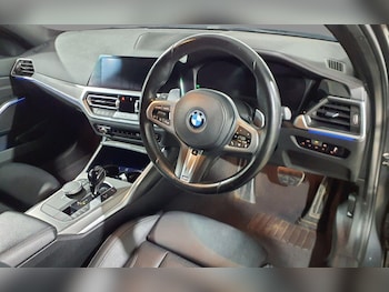 Used BMW 3 Series 2021 for sale - 75939968: Photo