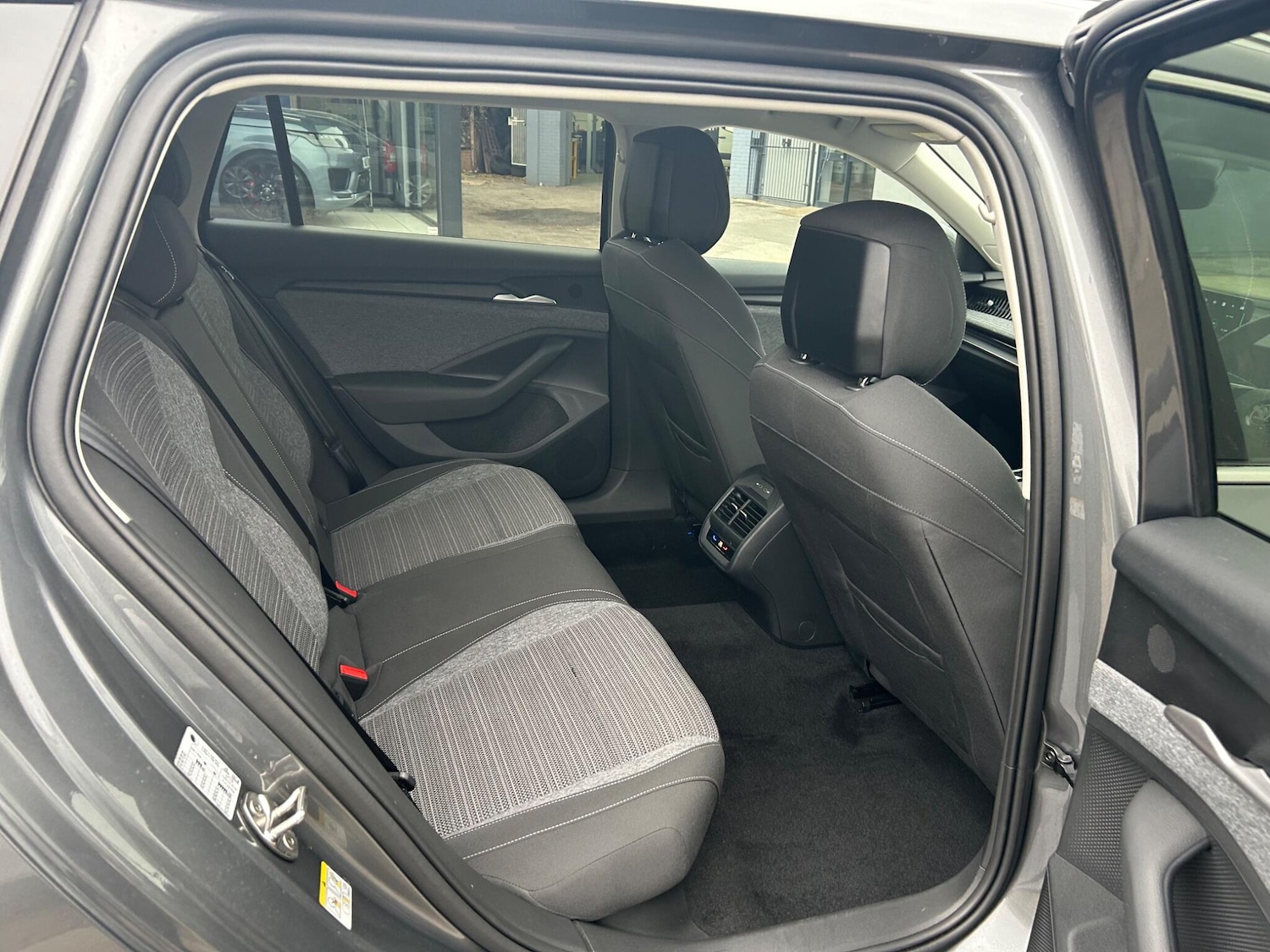 Used Skoda Superb 2024 for sale - 76306625: Photo 11