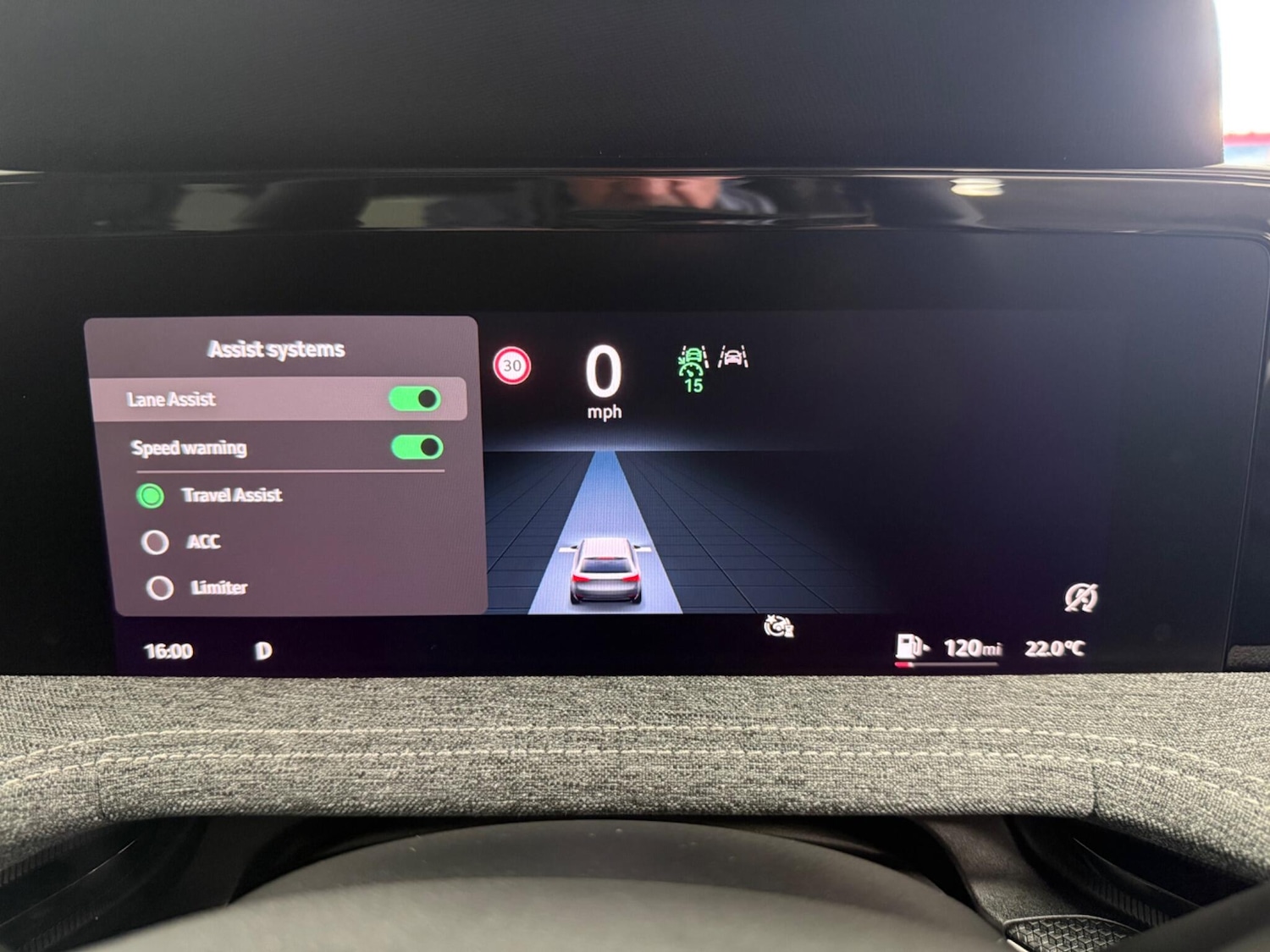 Used Skoda Superb 2024 for sale - 76306625: Photo 52