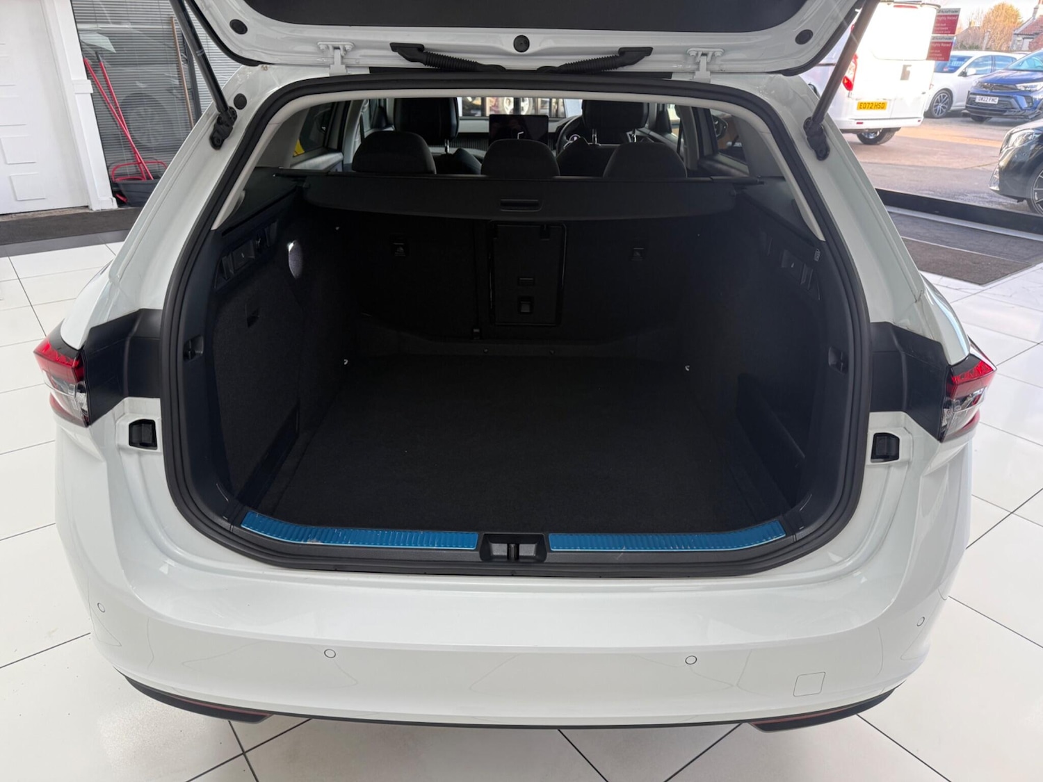 Used Skoda Superb 2024 for sale - 76360242: Photo 79