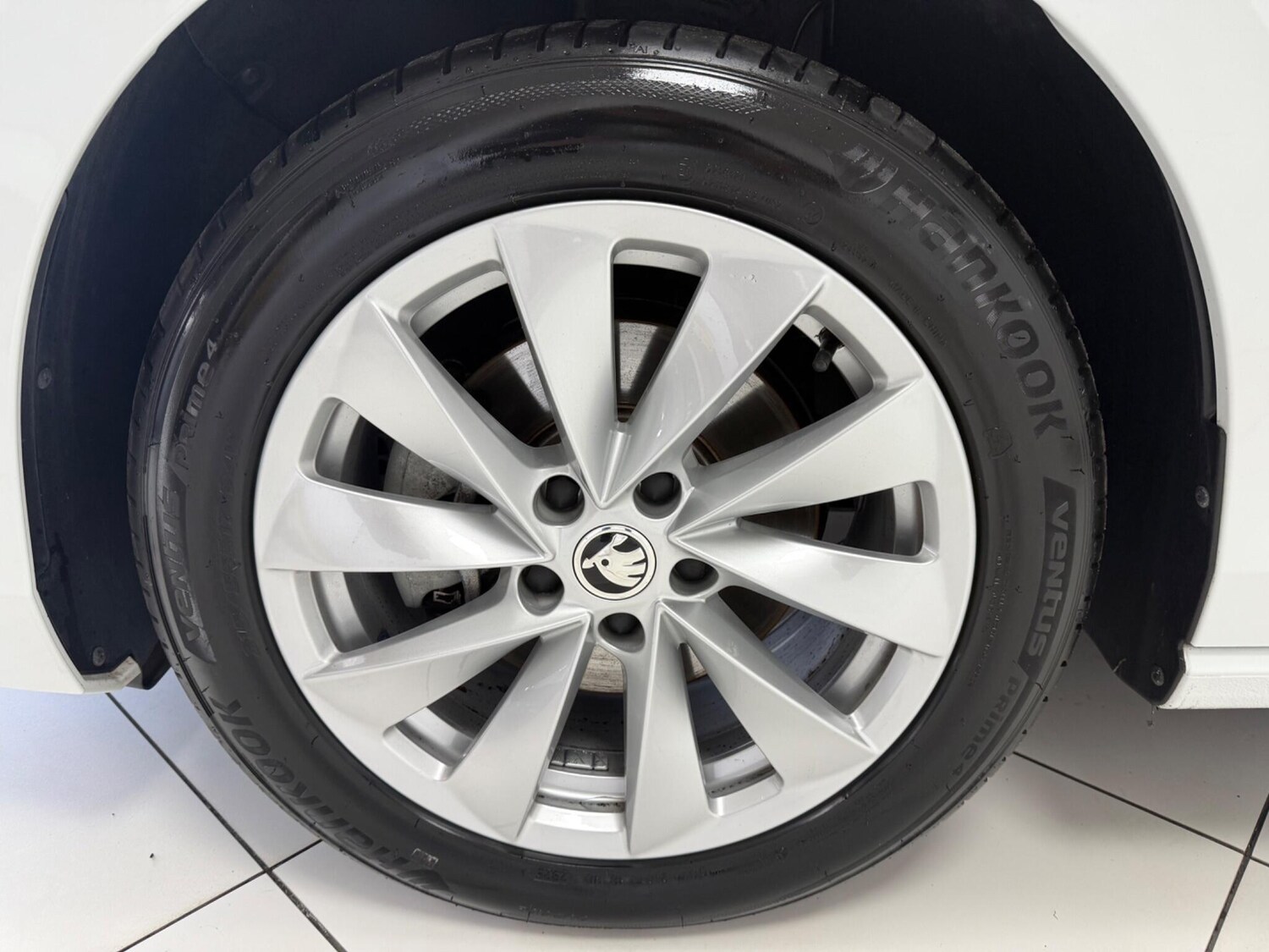 Used Skoda Superb 2024 for sale - 76360242: Photo 92