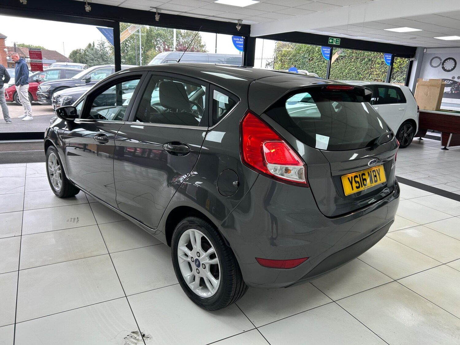 Used Ford Fiesta 2016 for sale - 75214520: Photo 32