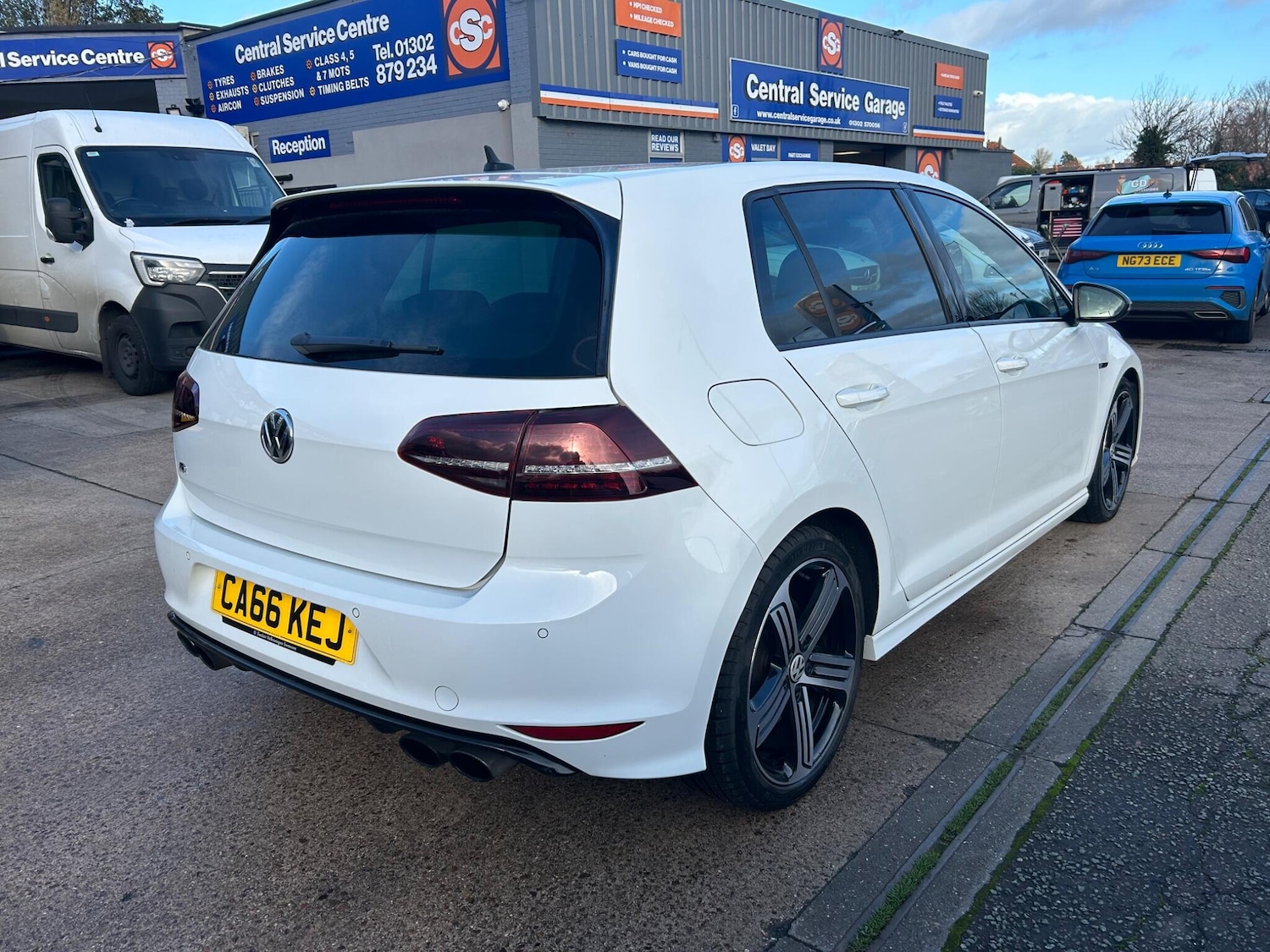 Used Volkswagen Golf 2016 for sale - 76572312: Photo 22