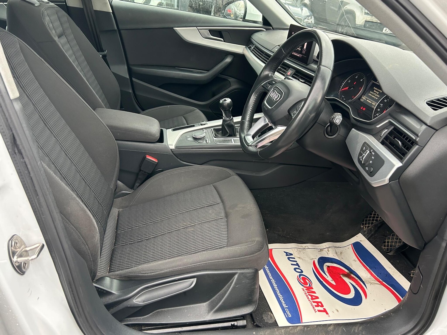 Used Audi A4 Avant for sale - 77632952: Photo 9